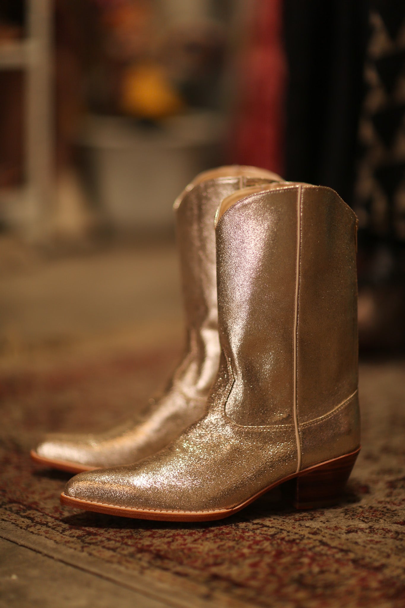 GOLDEN WESTERN BOOTS SINATRA