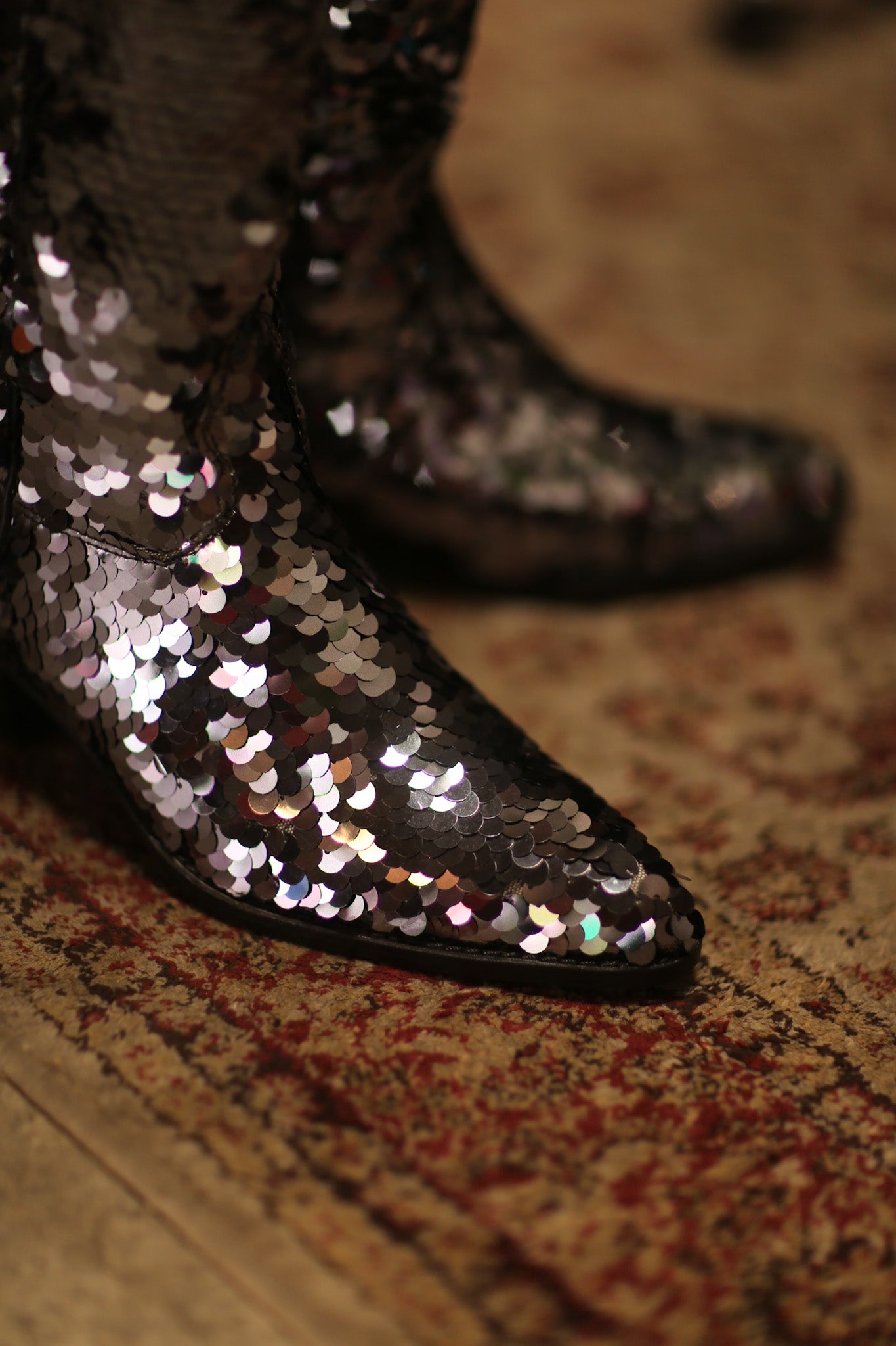 BLACK SEQUIN WESTERN BOOTS LUZINE