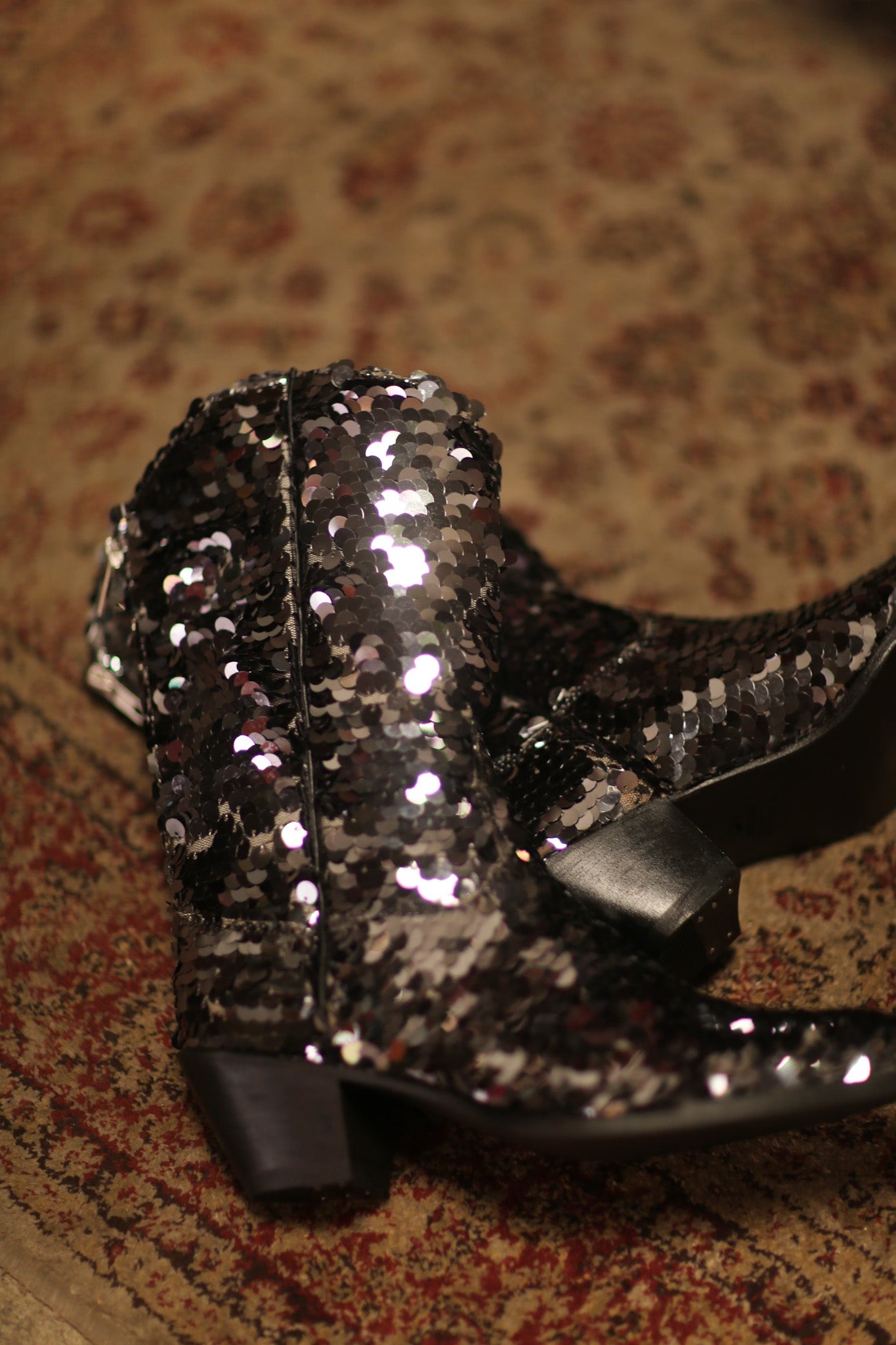 BLACK SEQUIN WESTERN BOOTS LUZINE