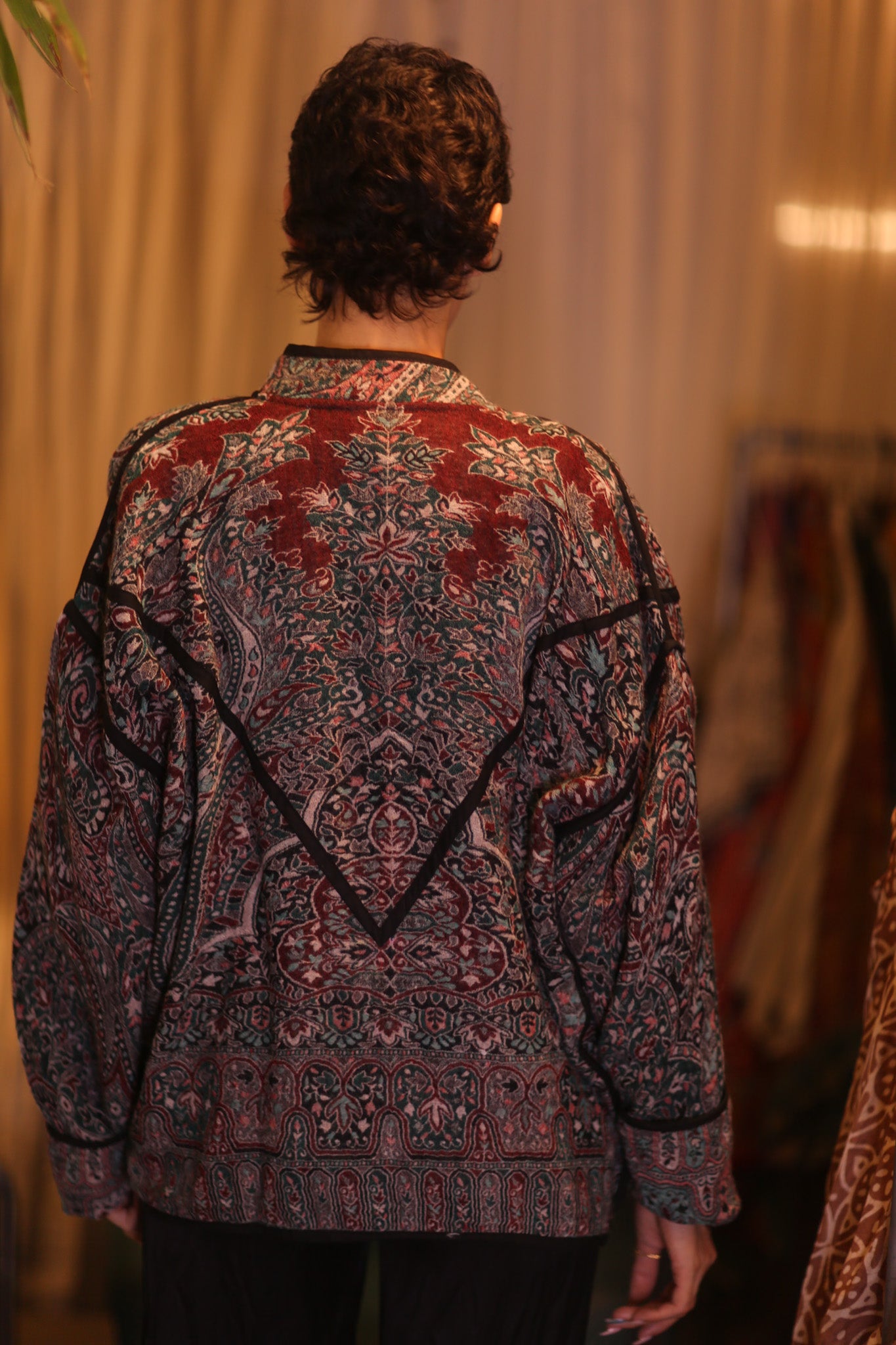 JACKET PATTERN EMBROIDERED SHAWL COTTON WOOL LOM