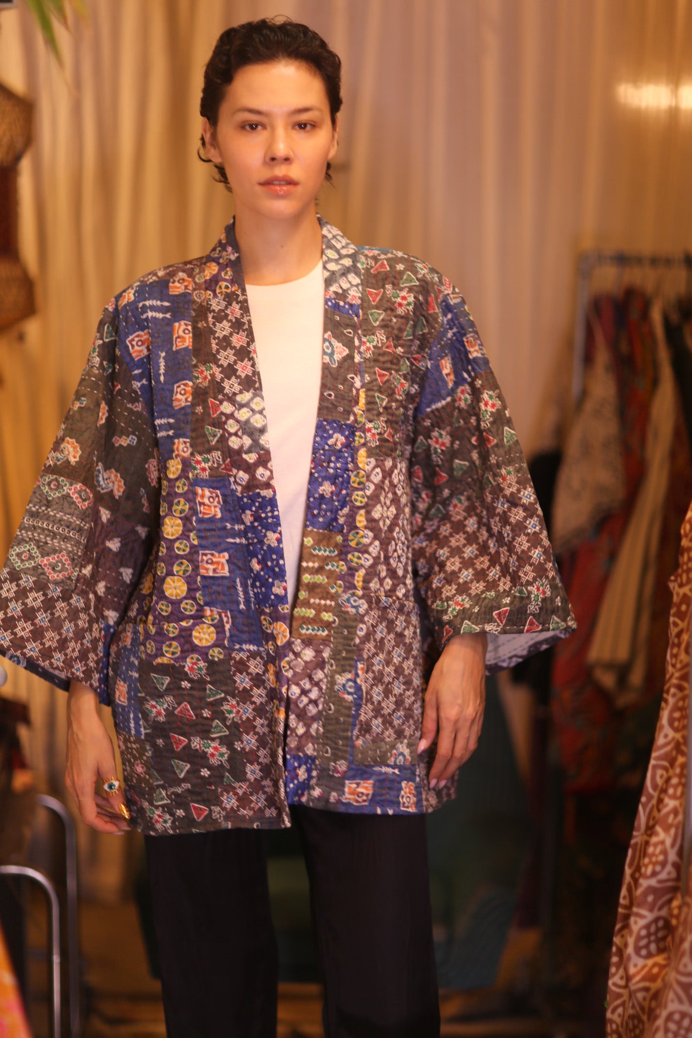 PATCHWORK PATTERN SILK SHORT KIMONO NARVI