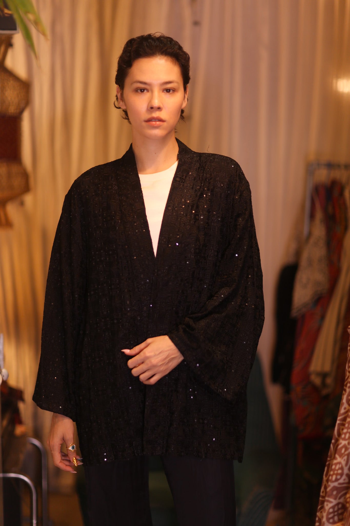 BLACK SEQUINED FABRIC SHORT KIMONO THANKHANG