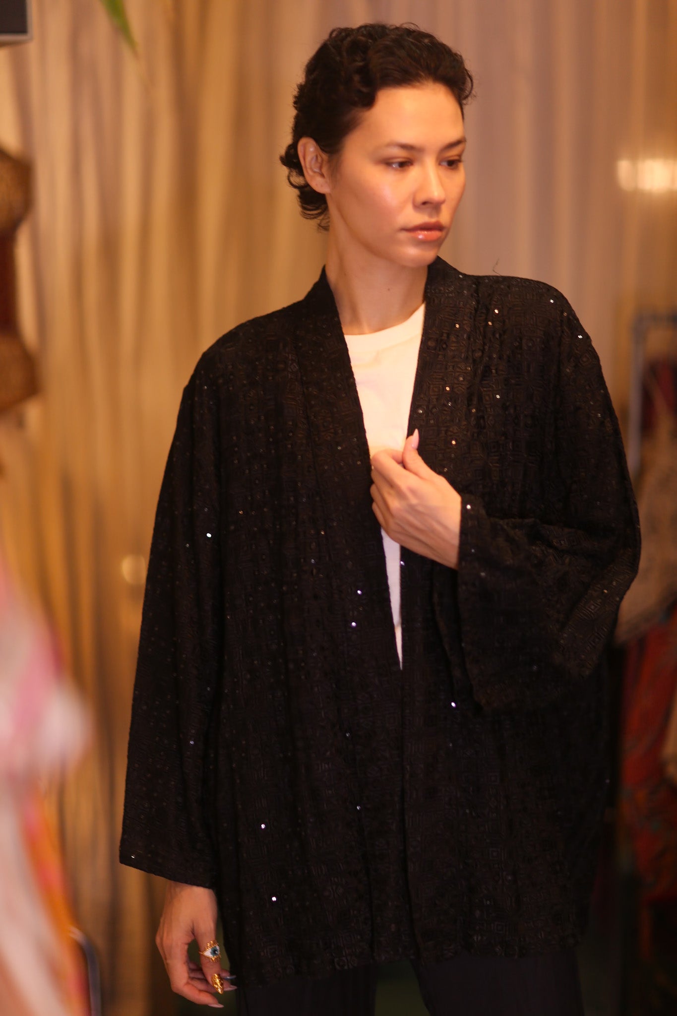BLACK SEQUINED FABRIC SHORT KIMONO THANKHANG