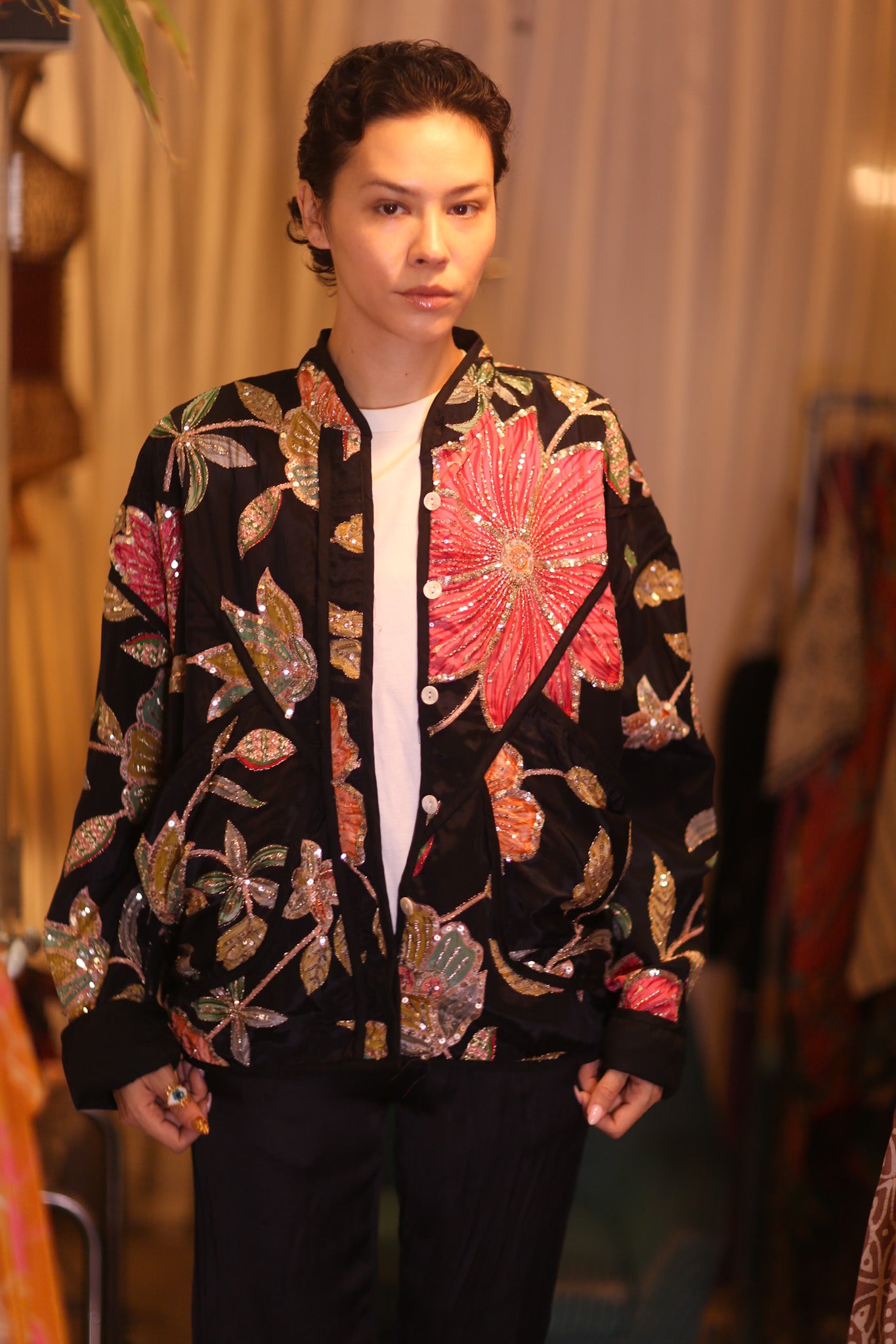 EMBROIDERED SILK JACKET HNINZI