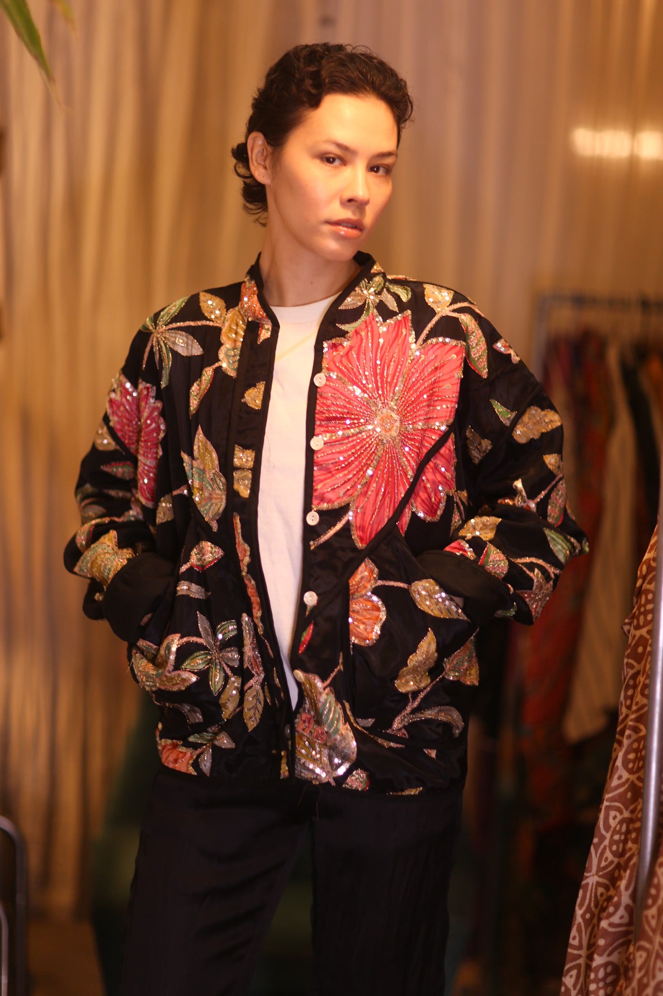 EMBROIDERED SILK JACKET HNINZI