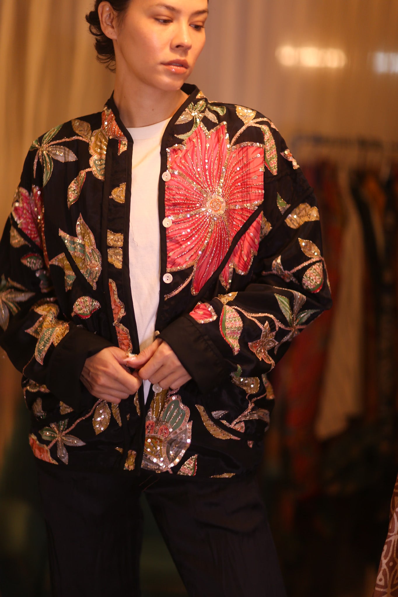 EMBROIDERED SILK JACKET HNINZI