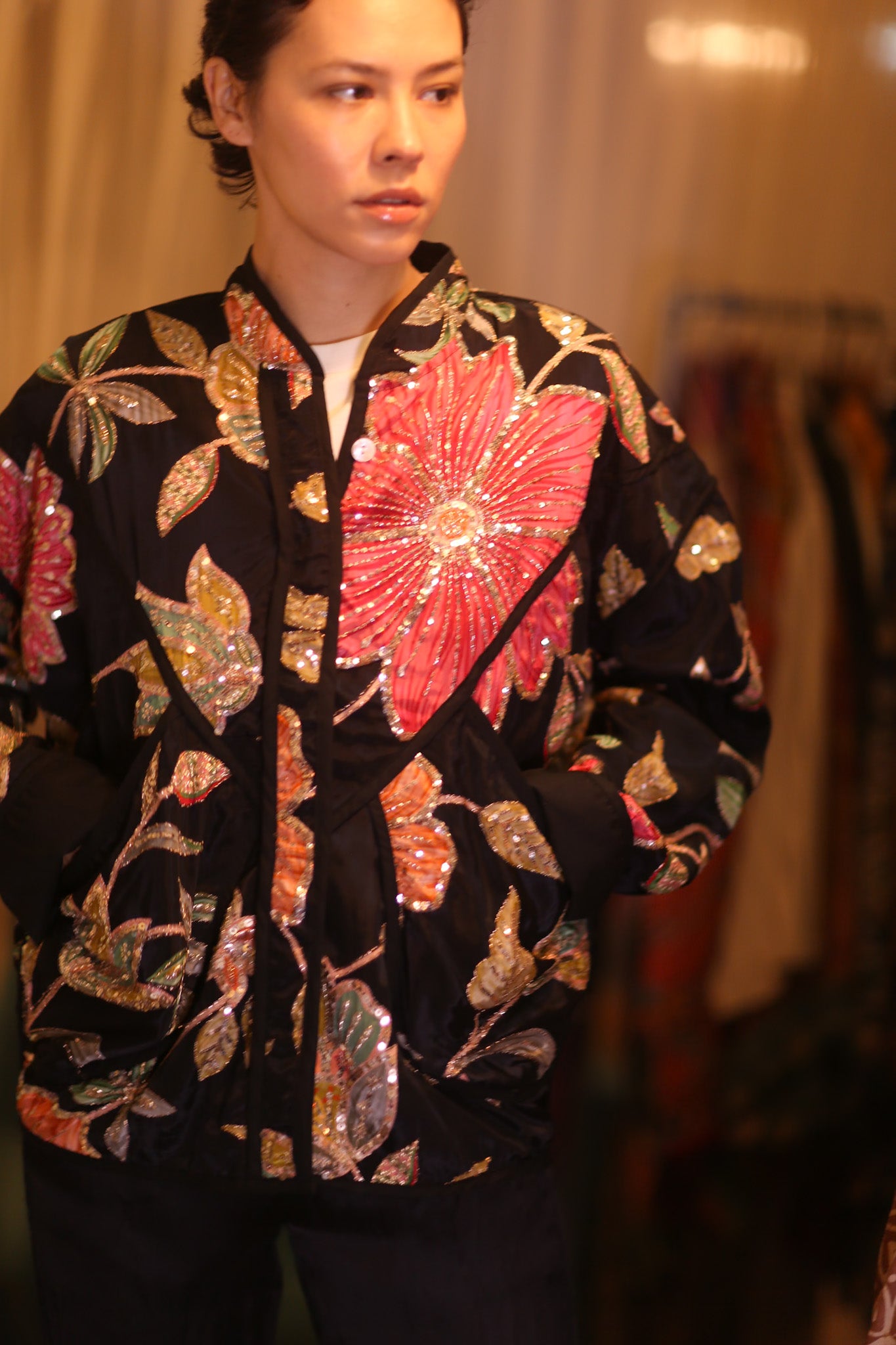 EMBROIDERED SILK JACKET HNINZI