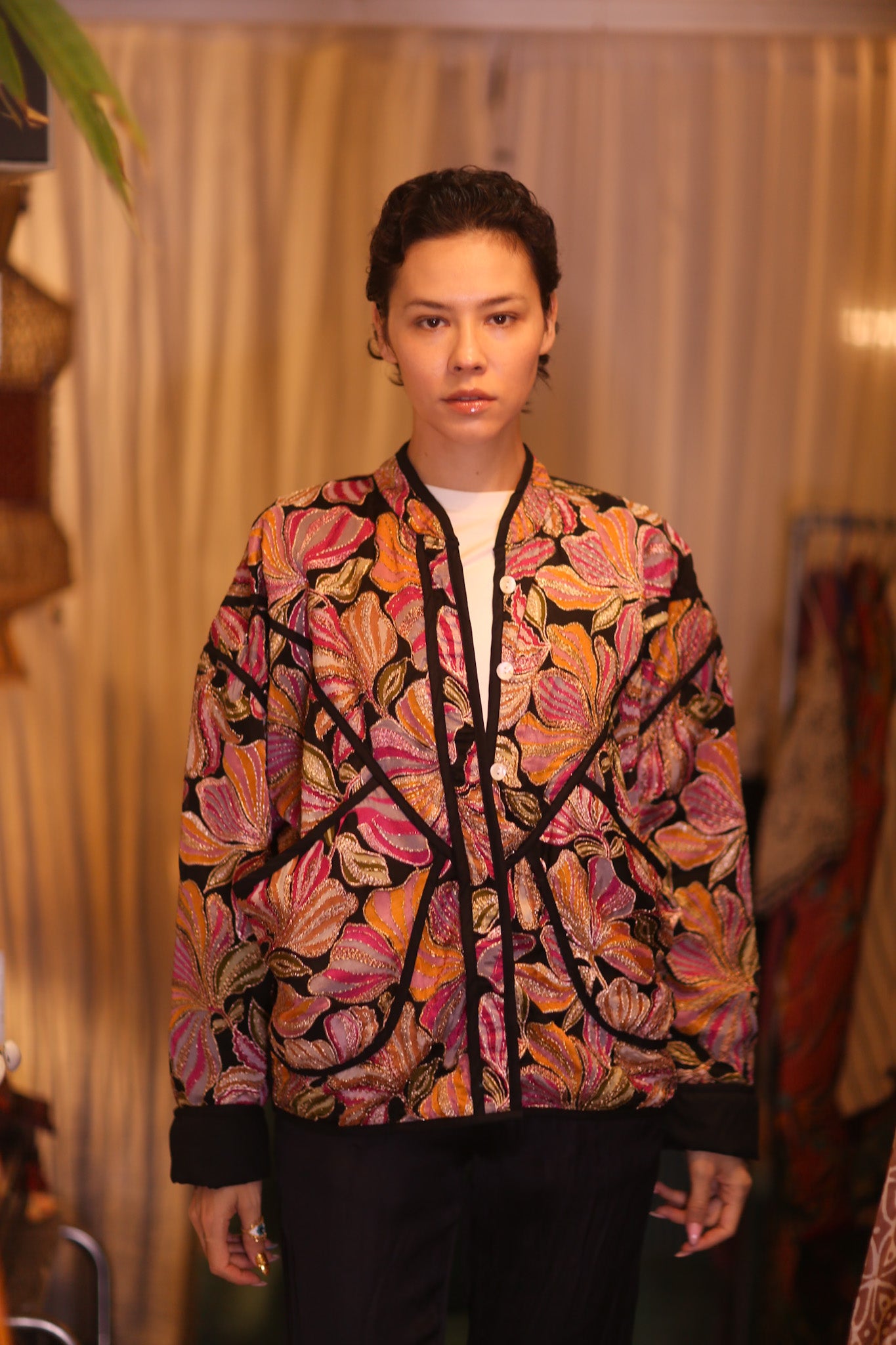 EMBROIDERED SILK JACKET WYNE