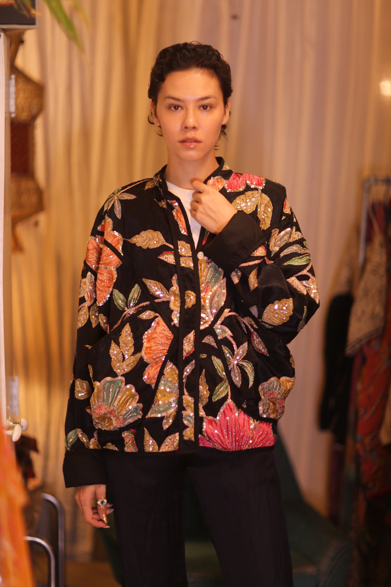 EMBROIDERED SILK JACKET LAN