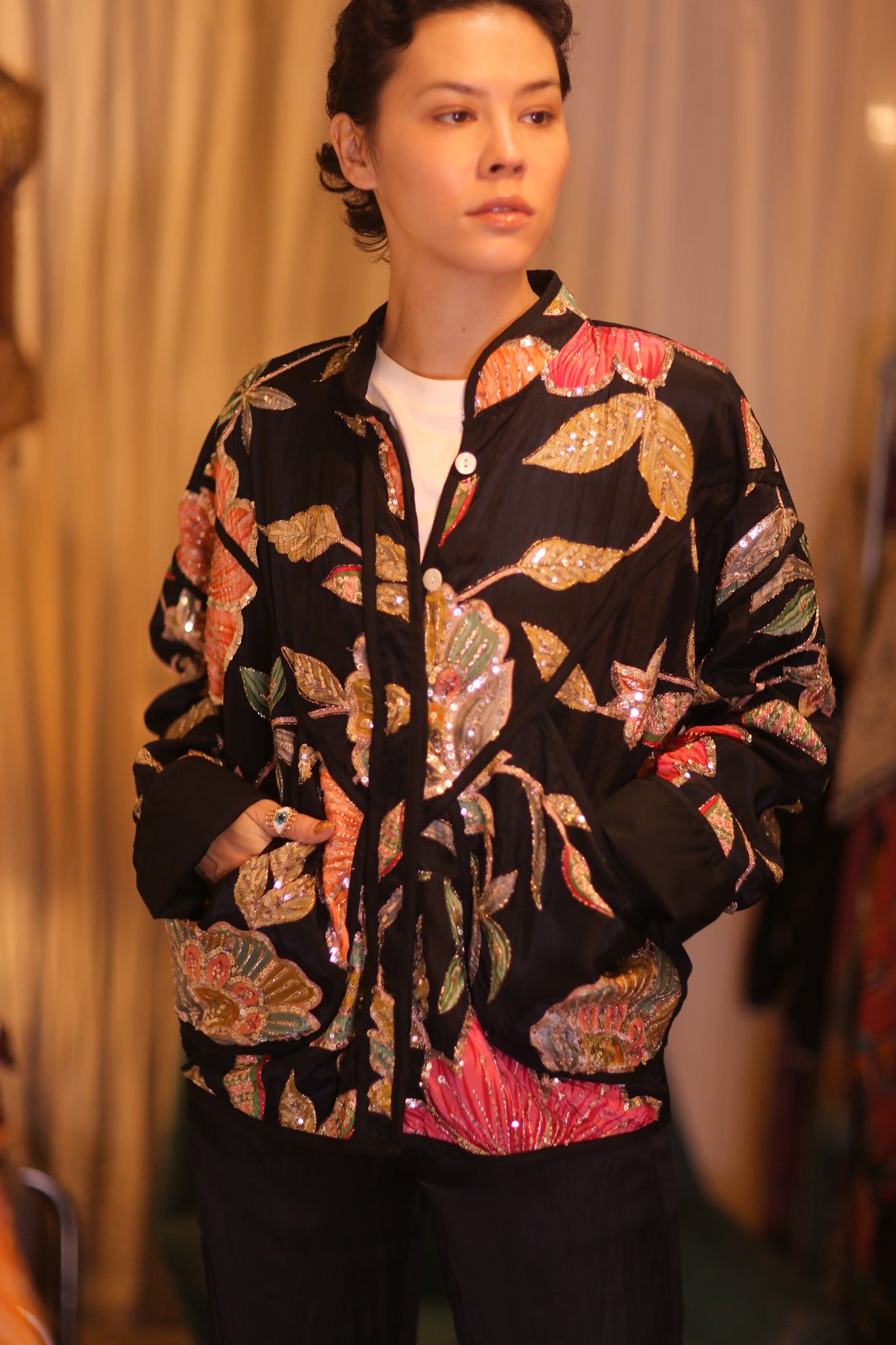 EMBROIDERED SILK JACKET LAN