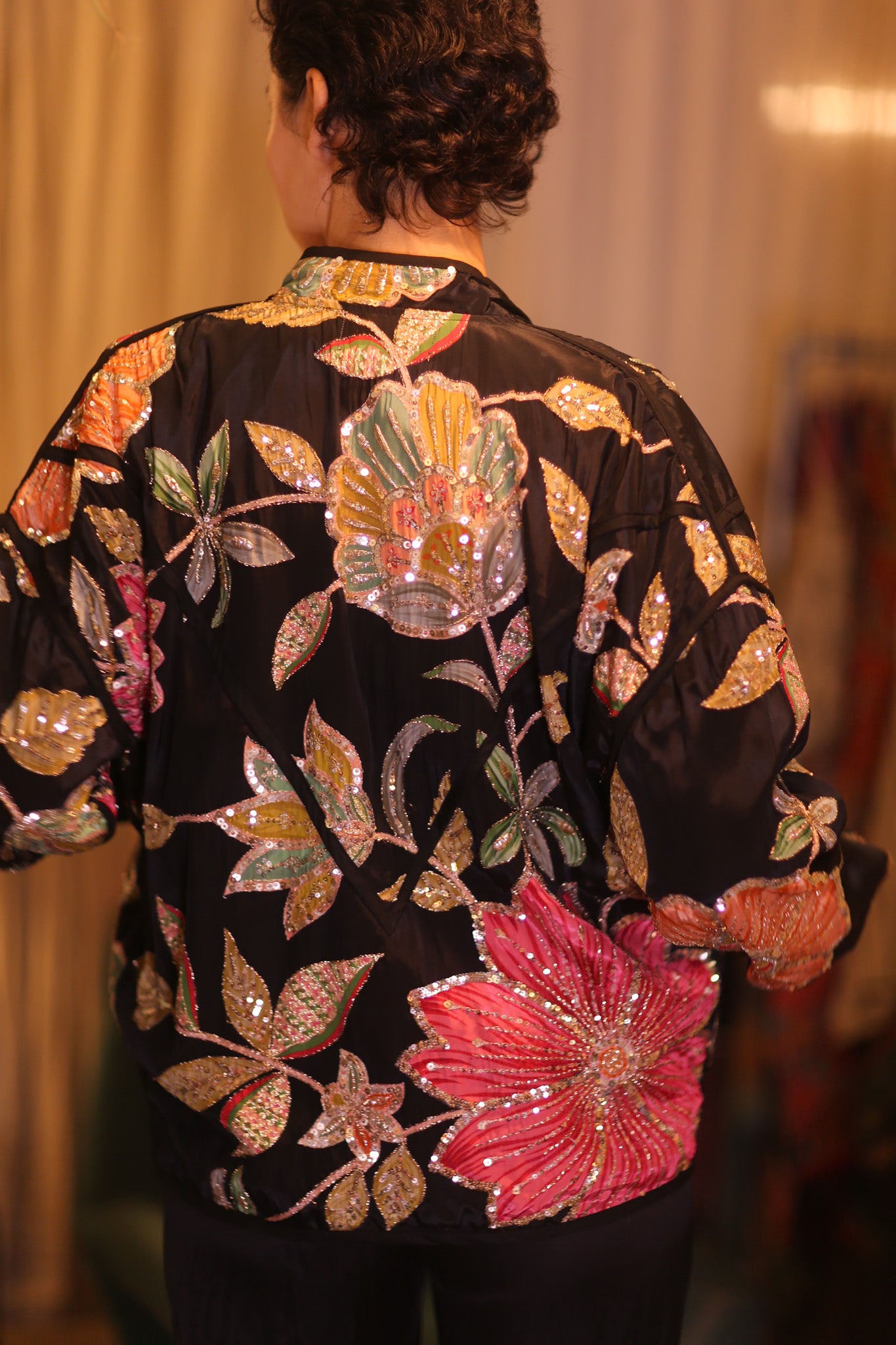 EMBROIDERED SILK JACKET LAN