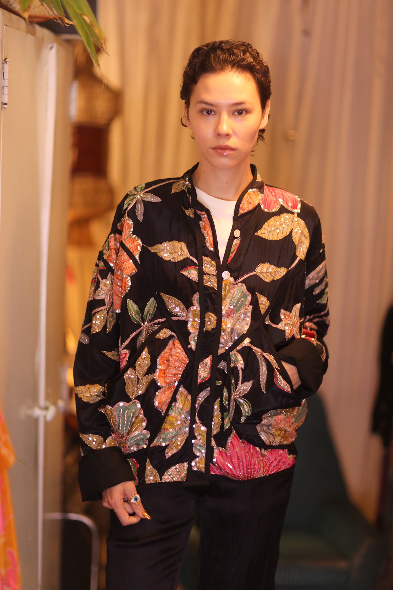 EMBROIDERED SILK JACKET LAN