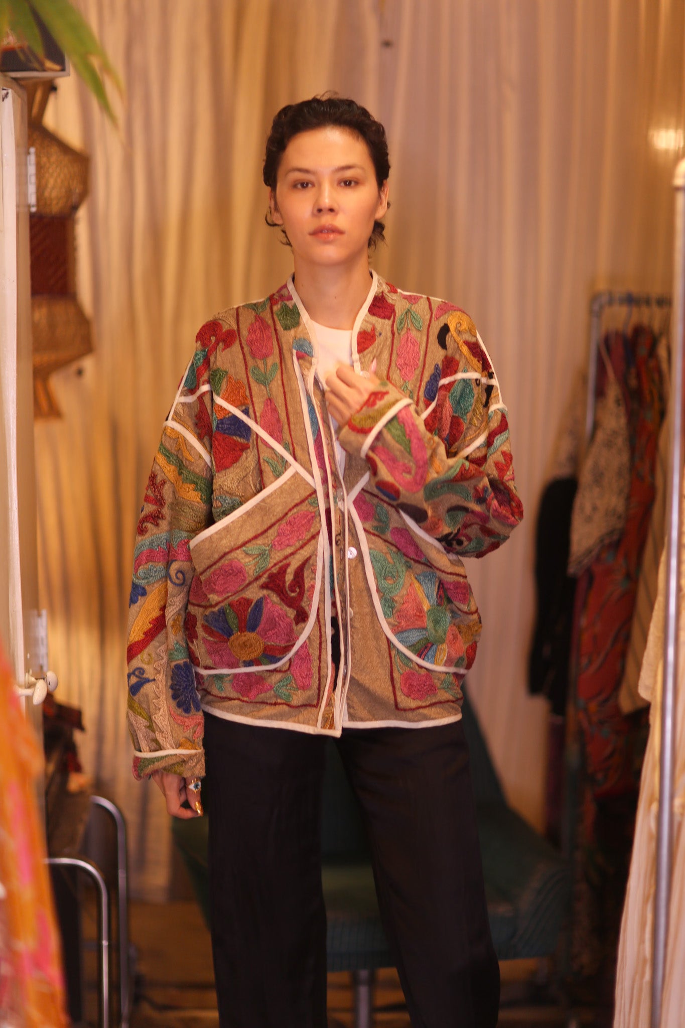 EMBROIDERED SUZANI JACKET HOLY