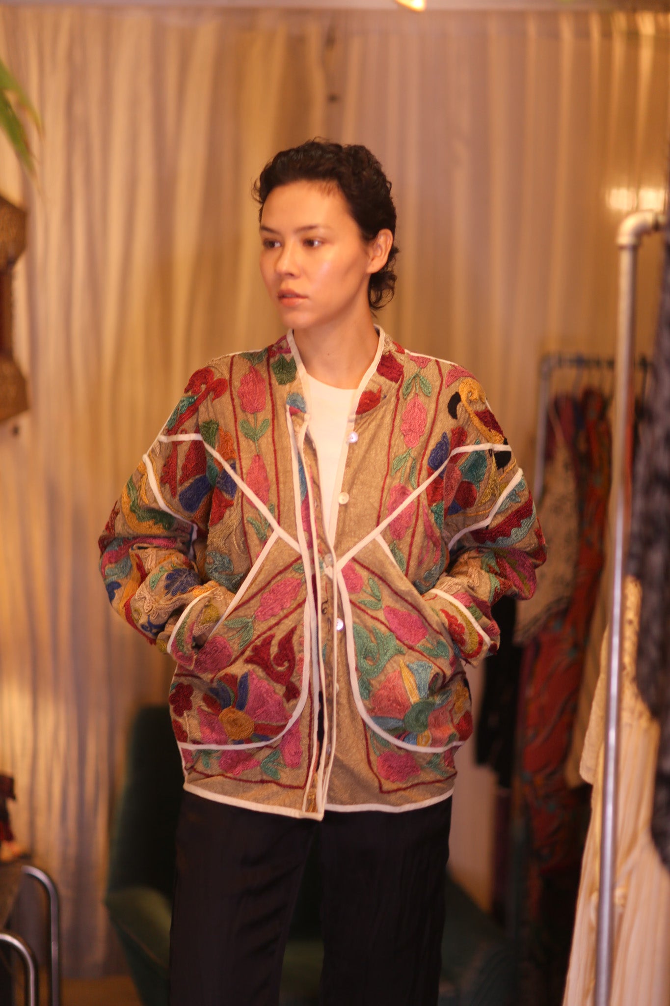 EMBROIDERED SUZANI JACKET HOLY