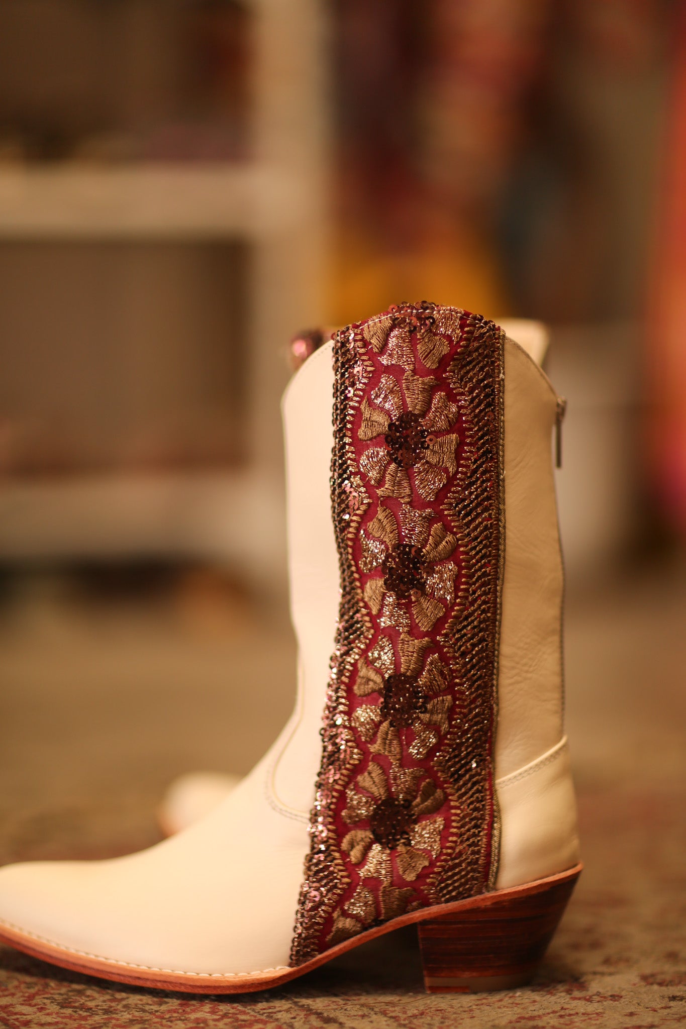 LEATHER BORDER TRIM WESTERN BOOTS LIZOU