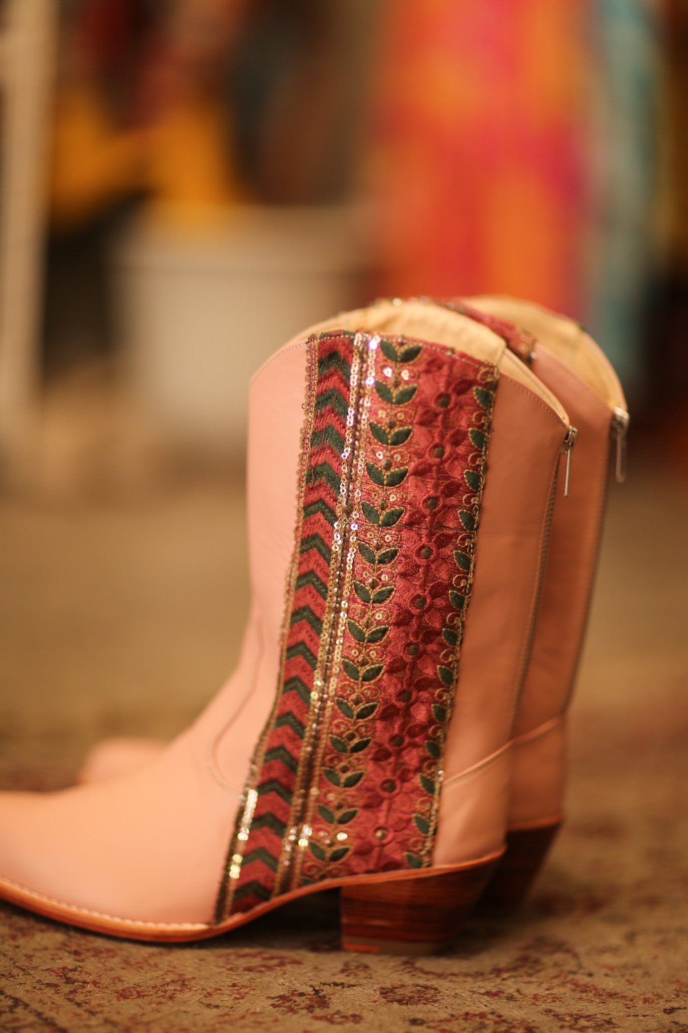 PINK BORDER TRIM LEATHER BOOTS MEETA