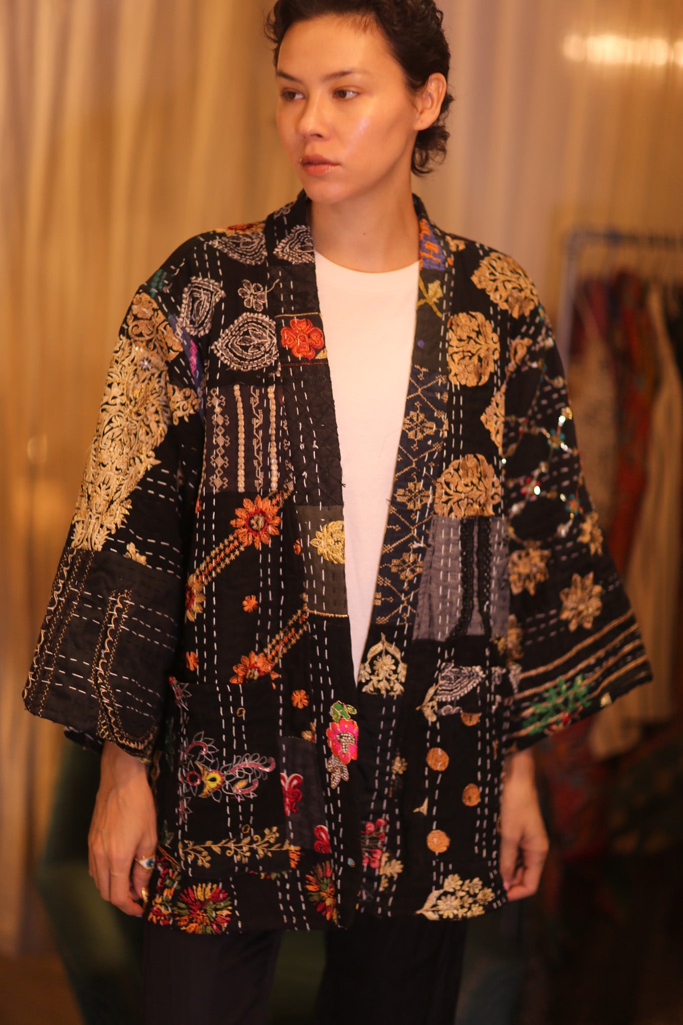 PATCHWORK PATTERN SILK SHORT KIMONO SQUI