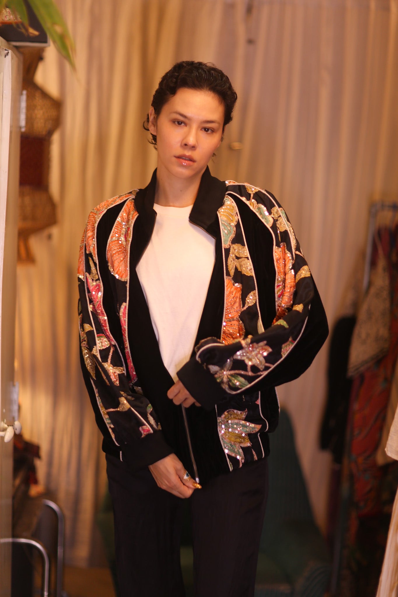 EMBROIDERED VELVET JACKET LILY