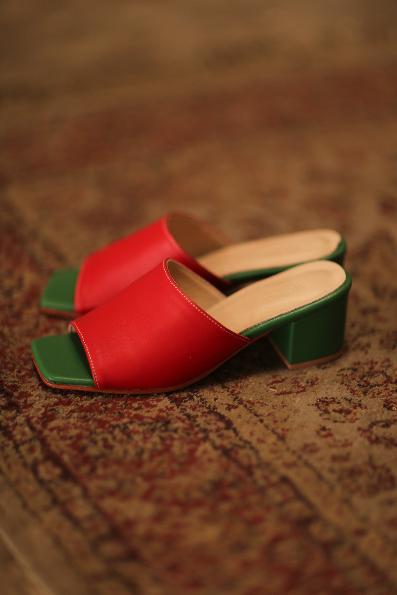 LEATHER MULES LORIN RED GREEN