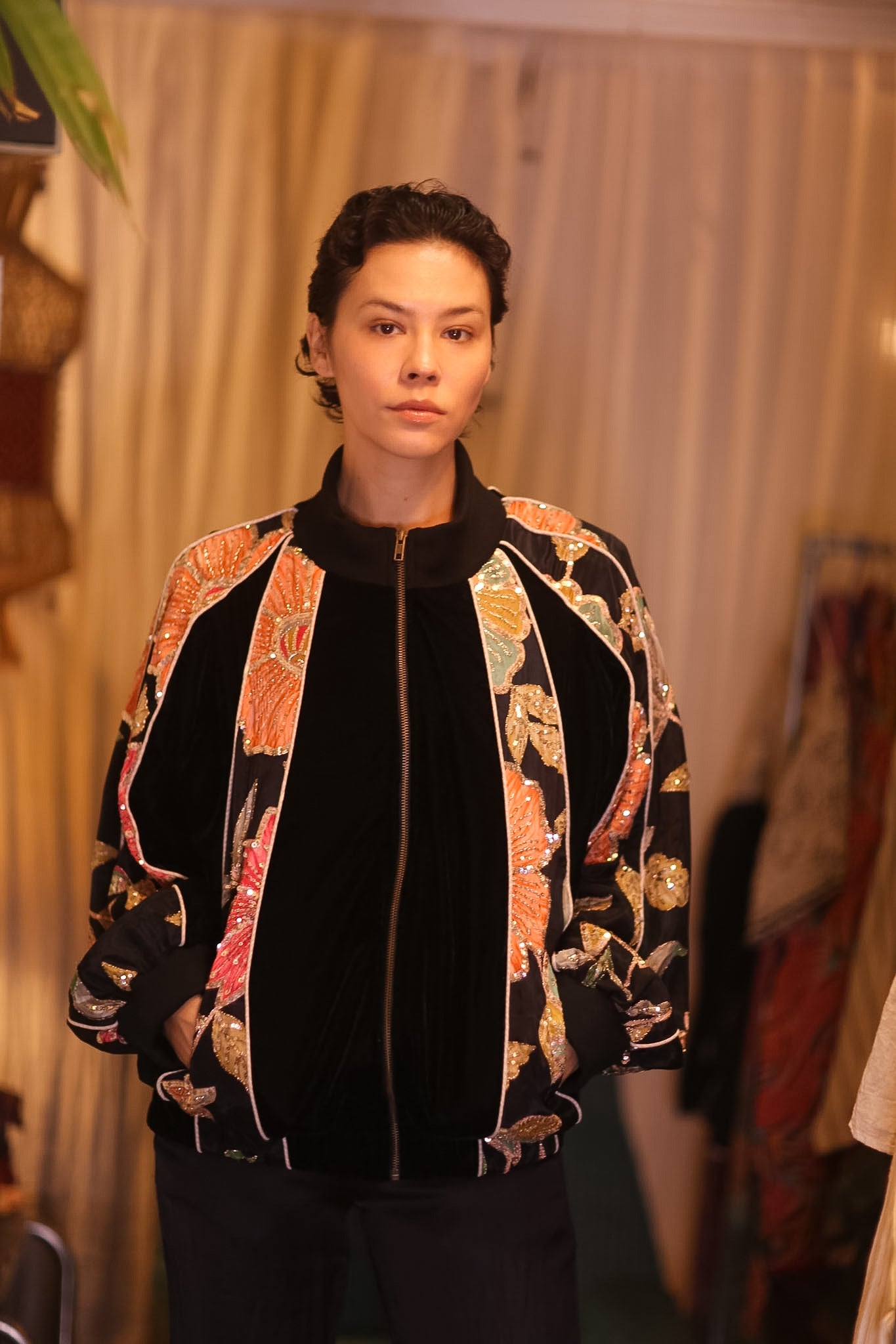 EMBROIDERED VELVET JACKET LILY