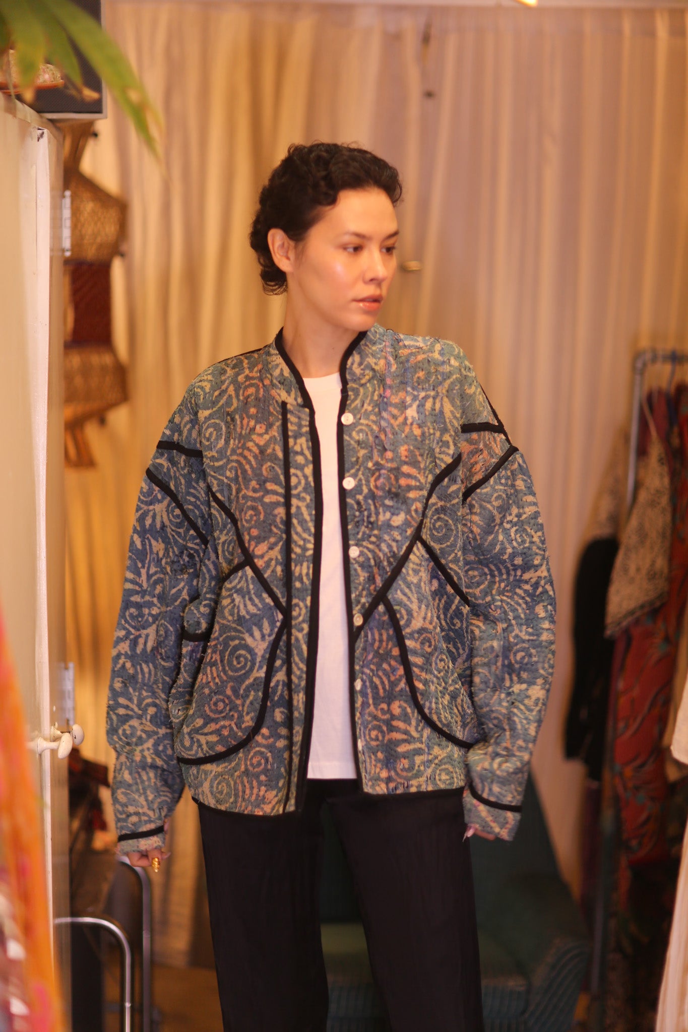 KANTHA JACKET THANDAR