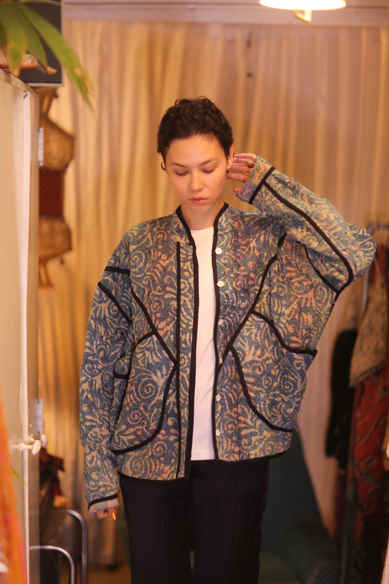 KANTHA JACKET THANDAR