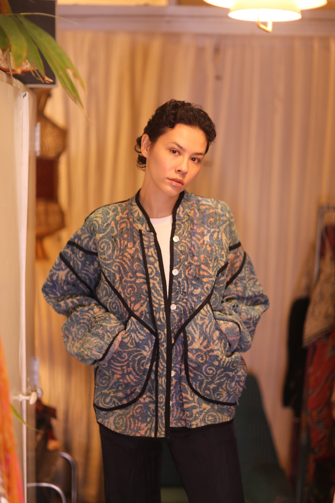 KANTHA JACKET THANDAR