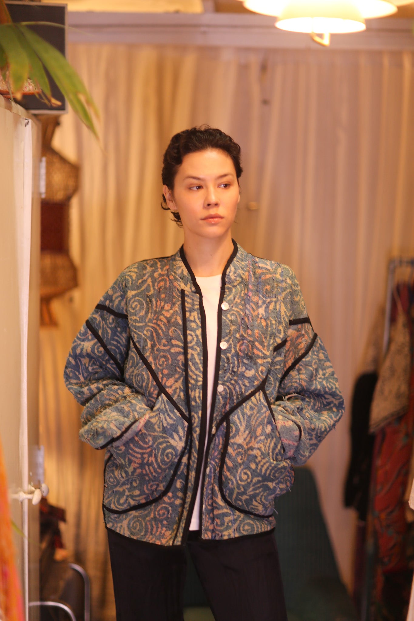 KANTHA JACKET THANDAR