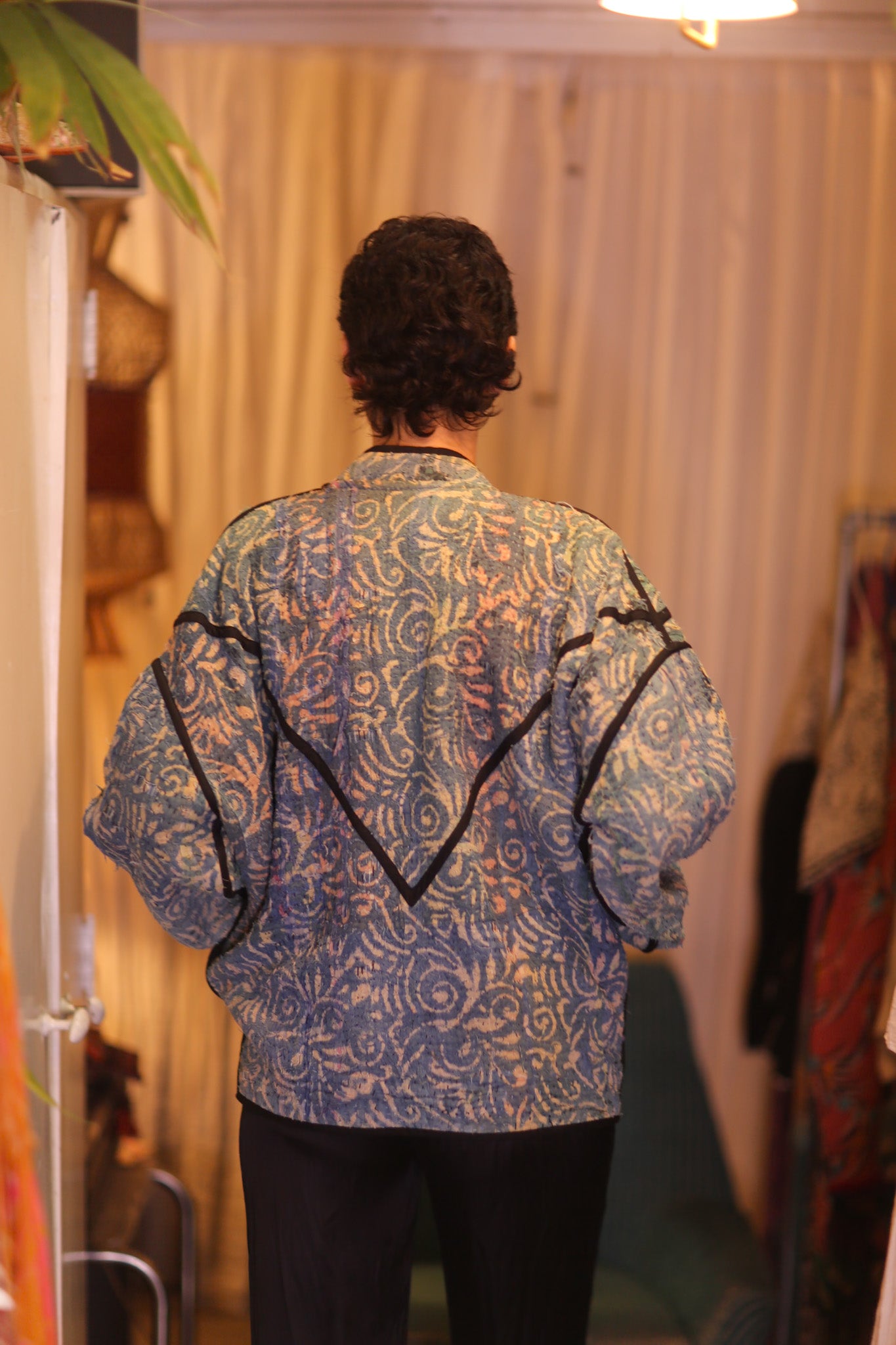 KANTHA JACKET THANDAR