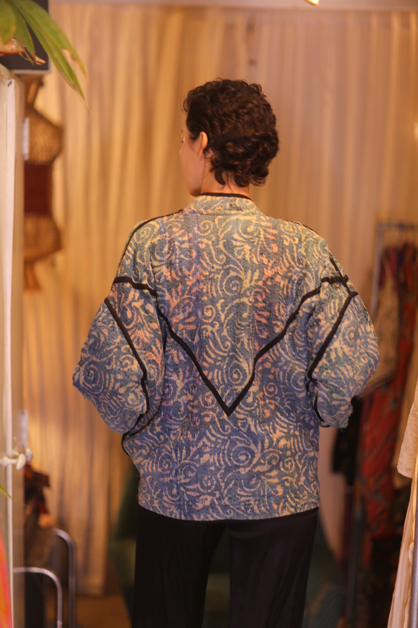 KANTHA JACKET THANDAR