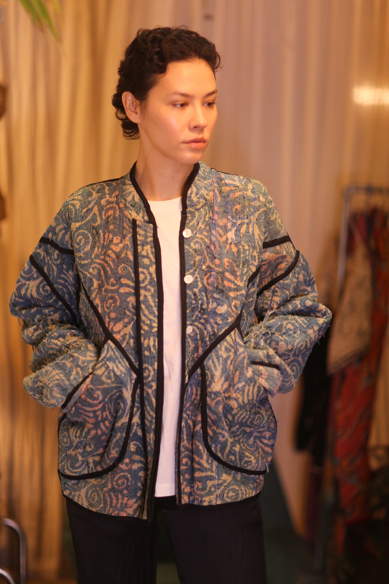 KANTHA JACKET THANDAR
