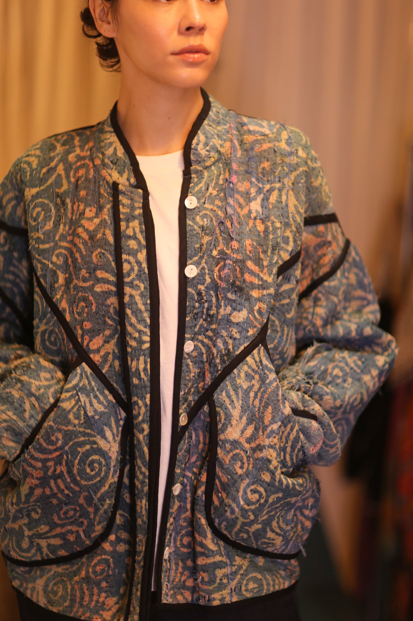 KANTHA JACKET THANDAR