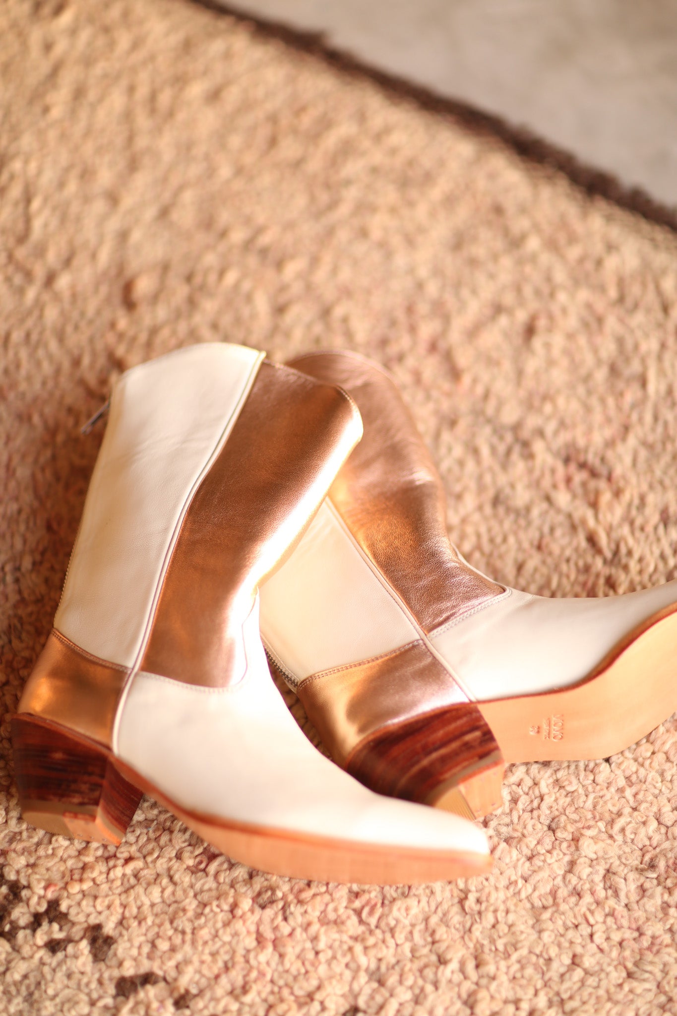 CREAM ROSE GOLD BOOTS DEVIN