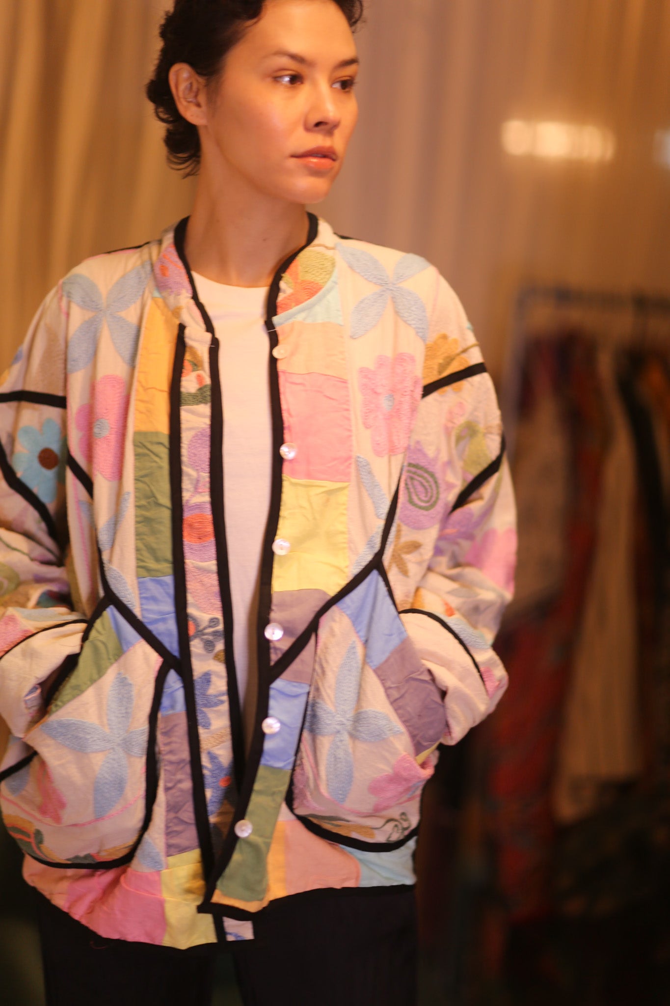 EMBROIDERED SUZANI JACKET THETTANT