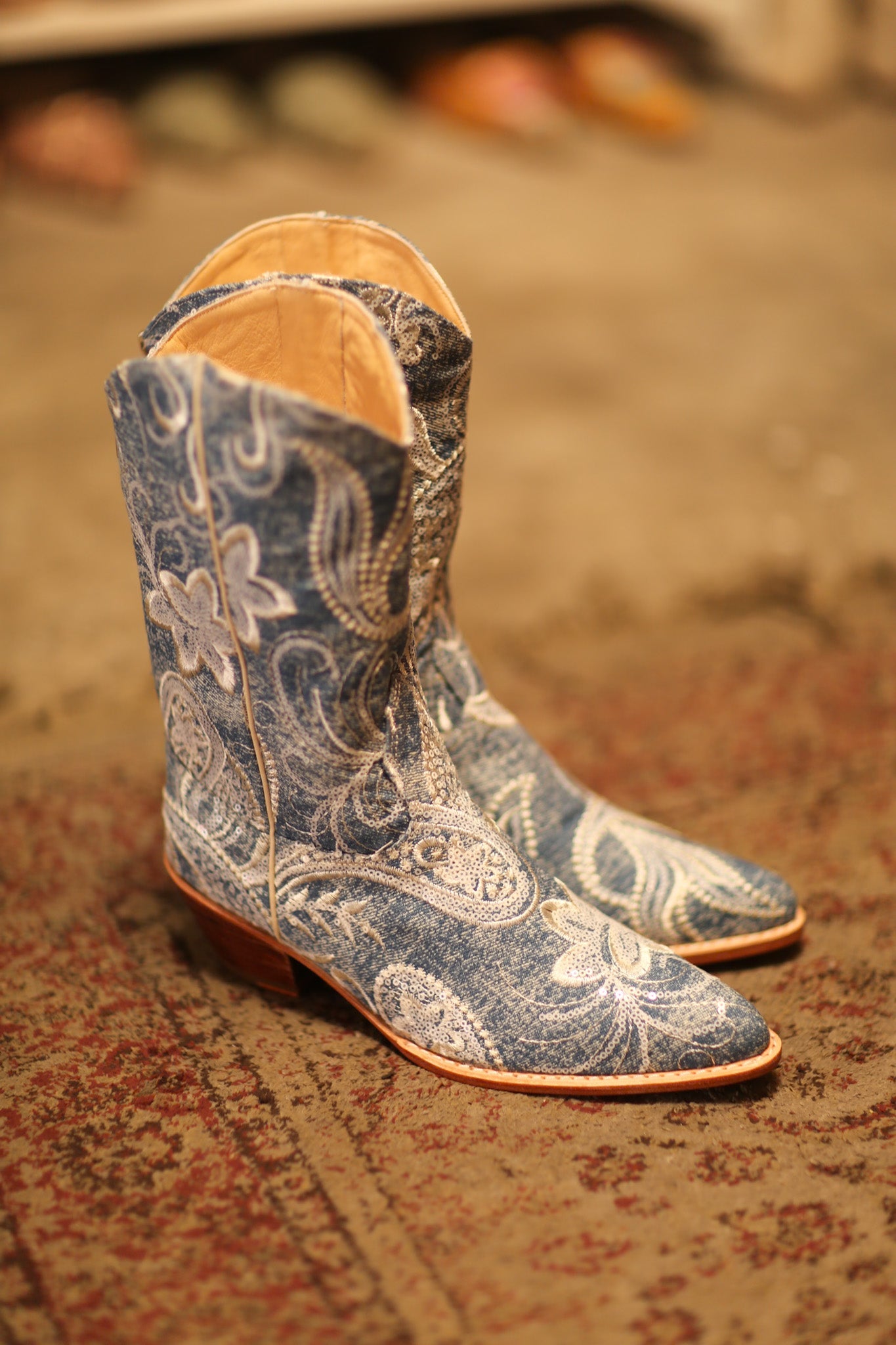 DENIM EMBROIDERED WESTERN BOOTS KATALIN