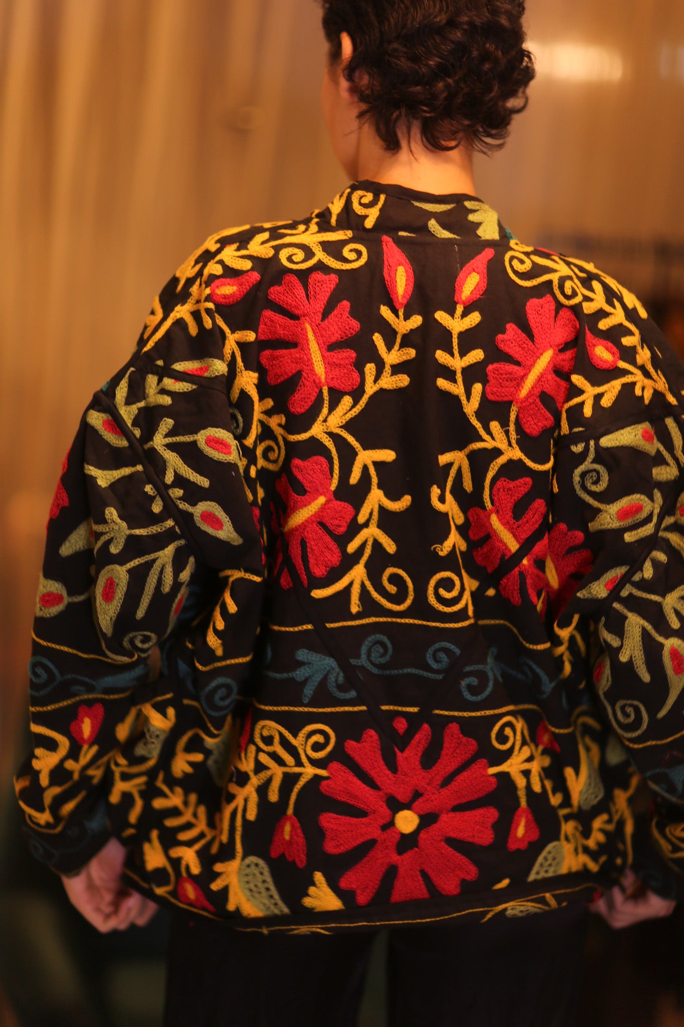 EMBROIDERED ZUSANI JACKET THITKWA