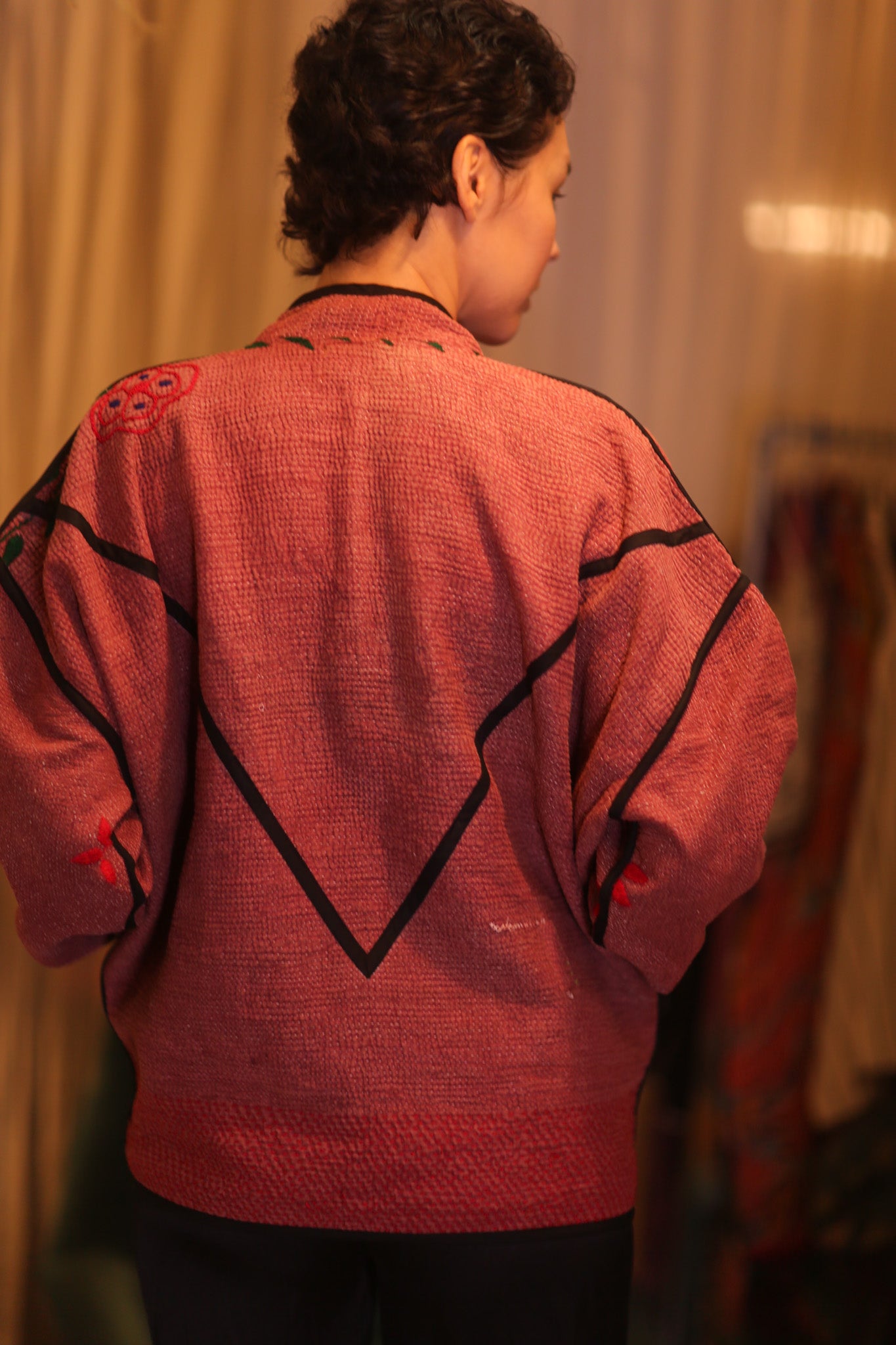 EMBROIDERED KANTHA JACKET SU