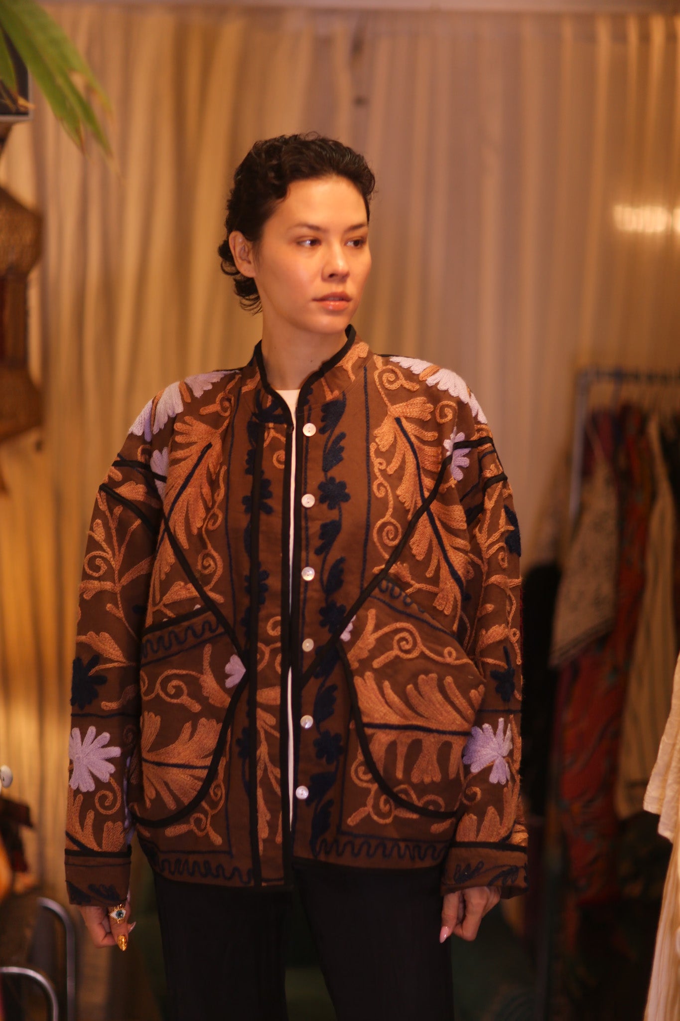EMBROIDERED SUZANI JACKET MICHAL