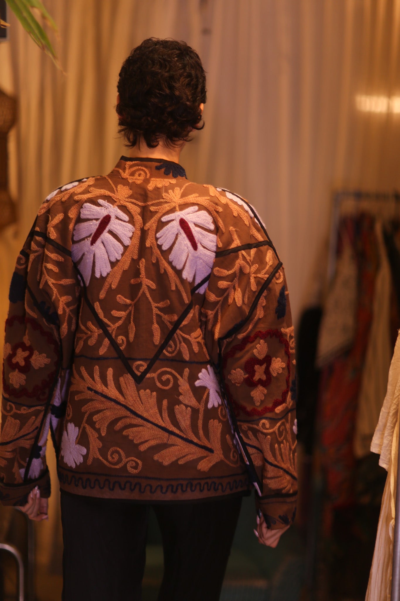 EMBROIDERED SUZANI JACKET MICHAL