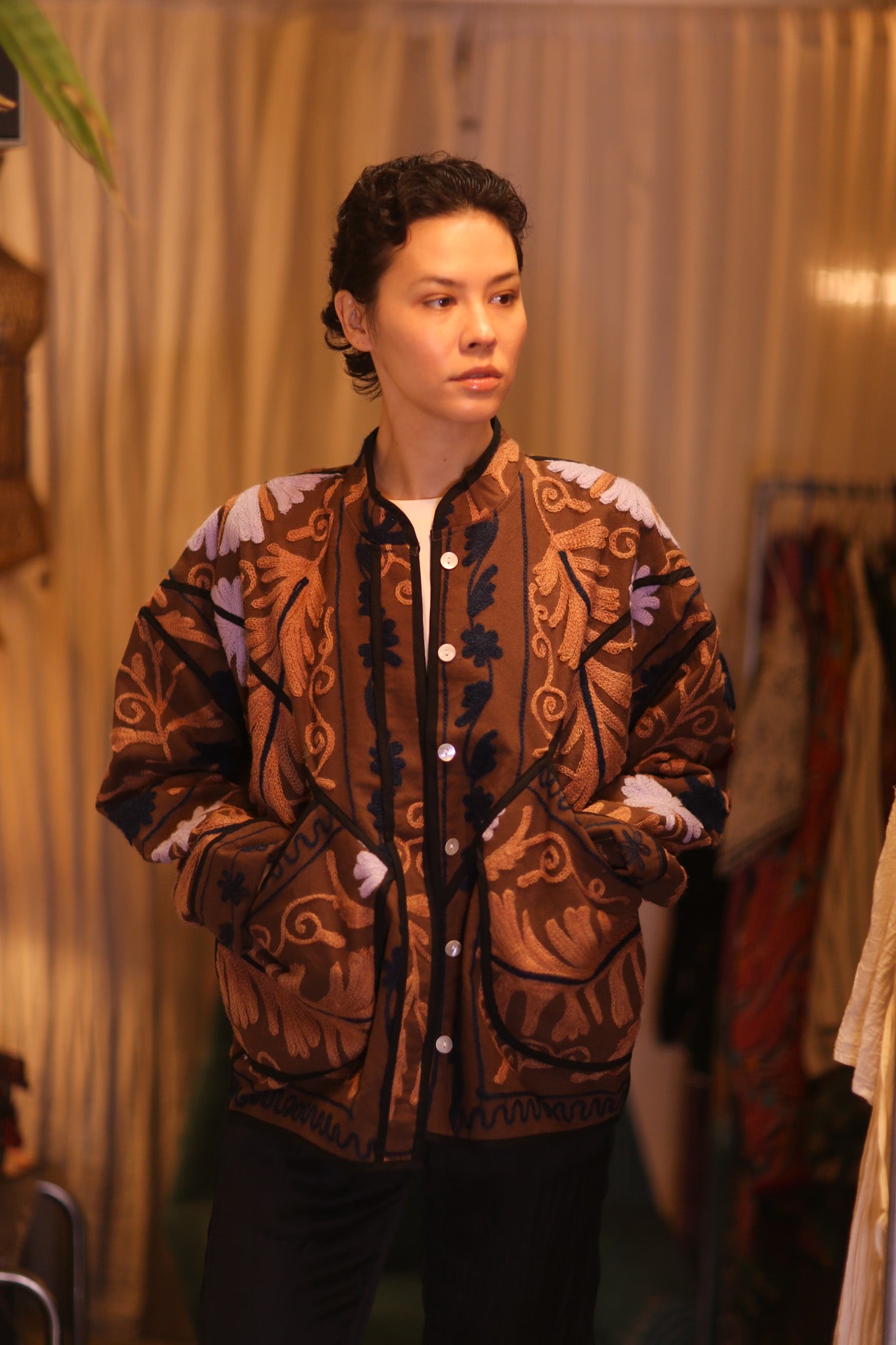 EMBROIDERED SUZANI JACKET MICHAL