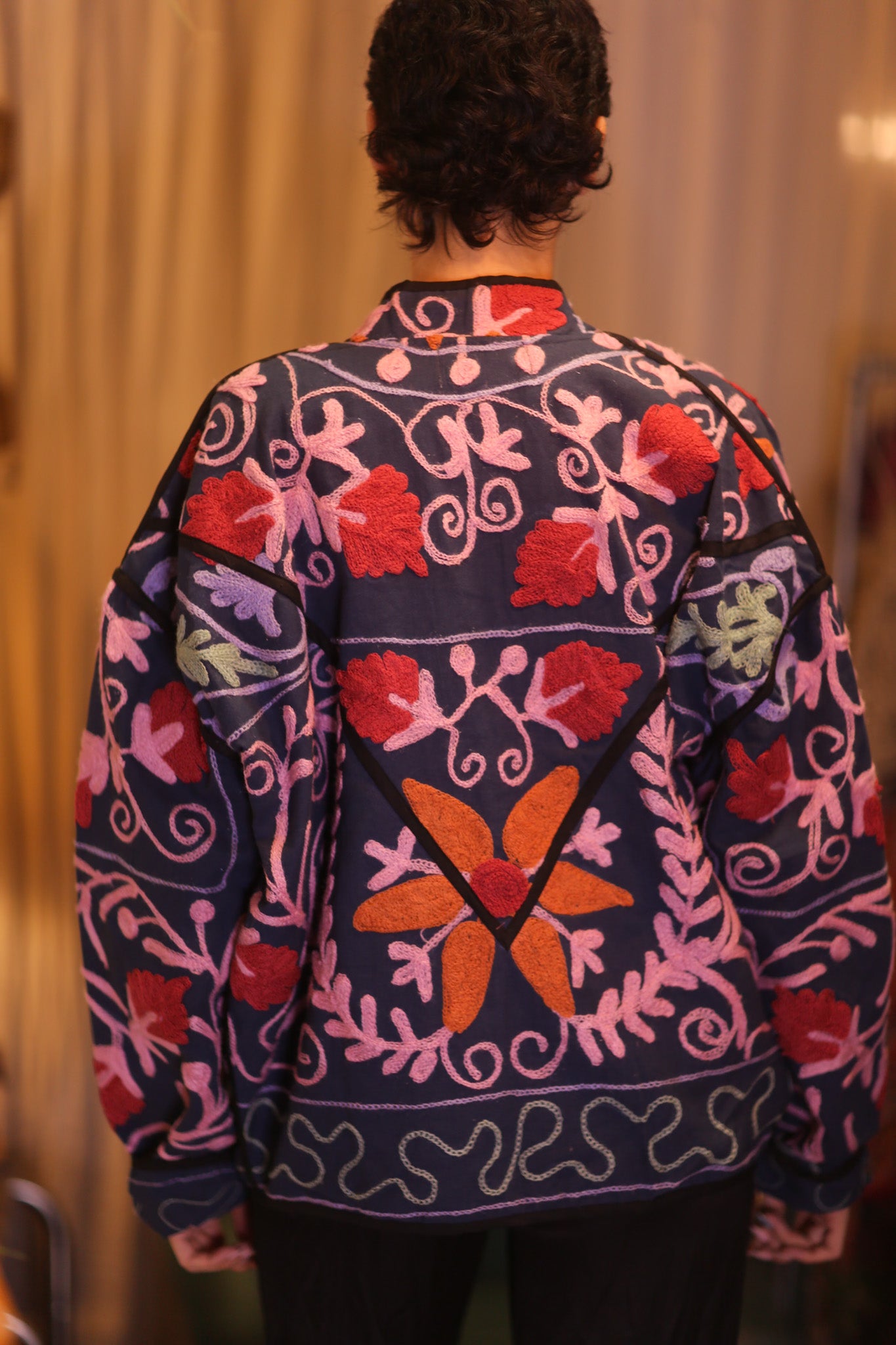 EMBROIDERED SUZANI JACKET JIM