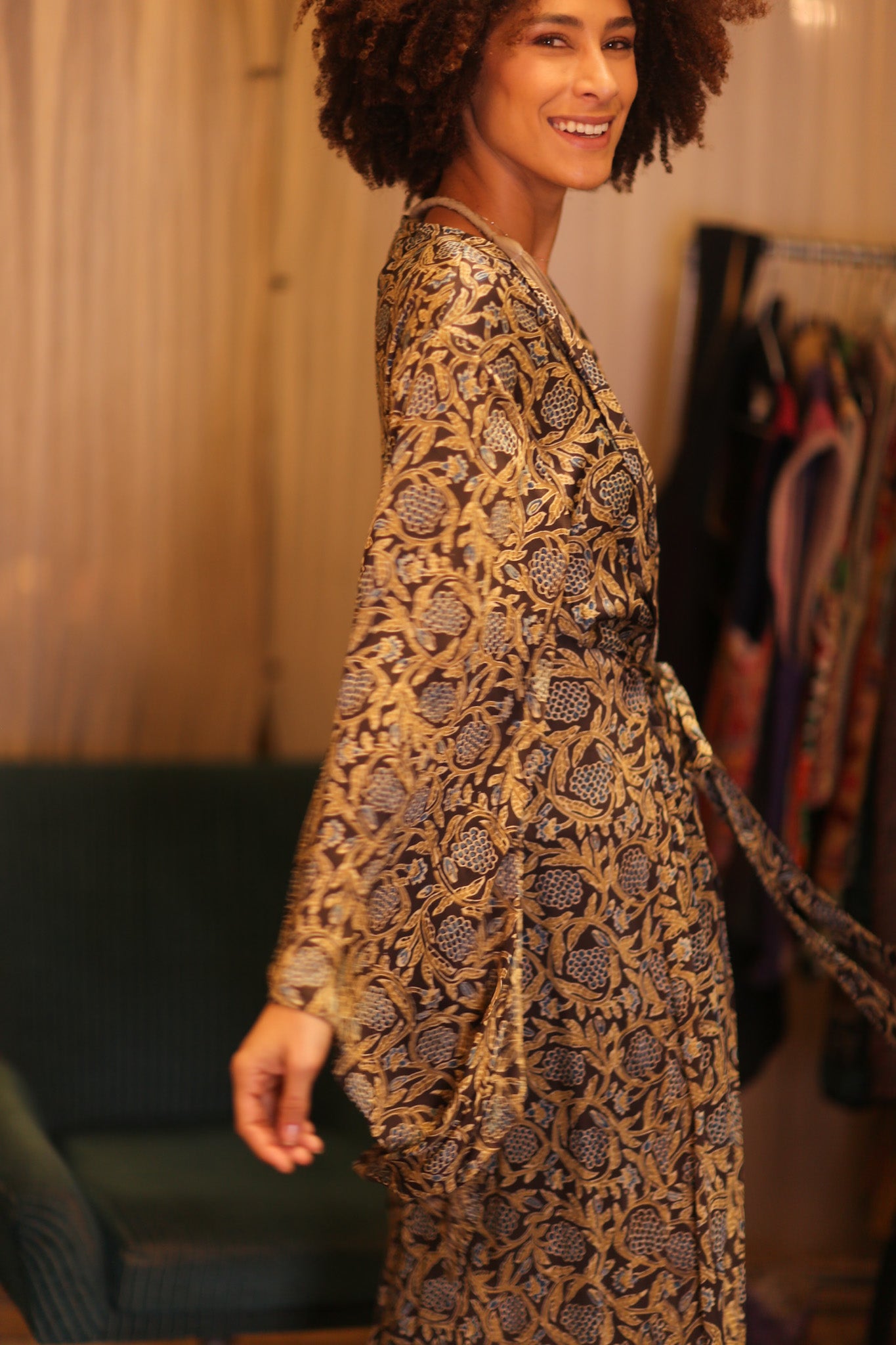 SILK WING KIMONO PINA SAPYIT