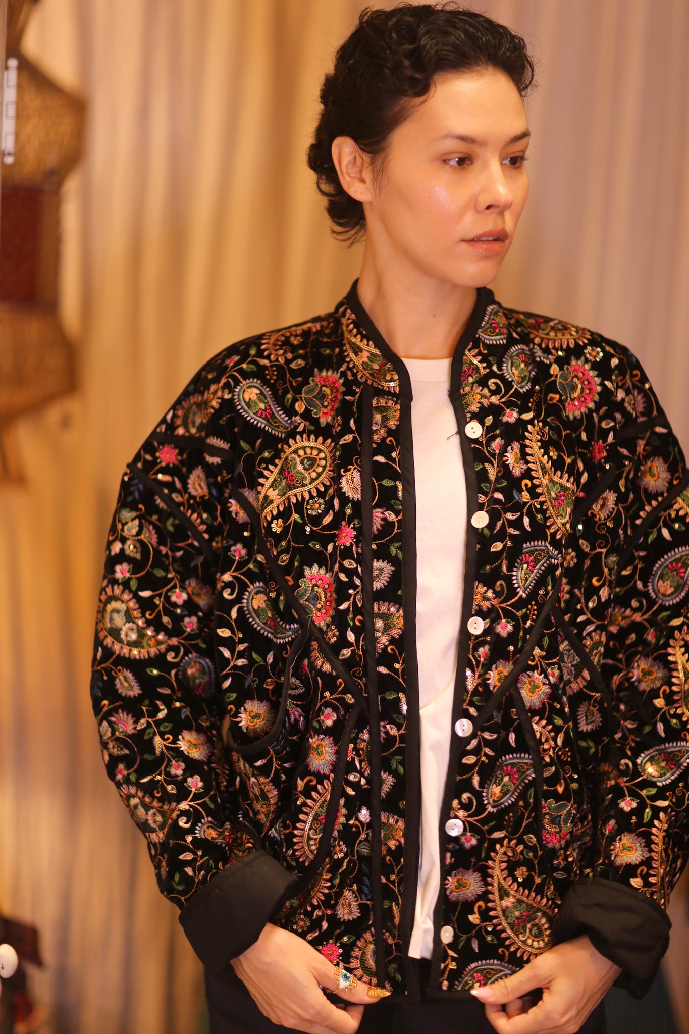 EMBROIDERED VELVET JACKET HYO