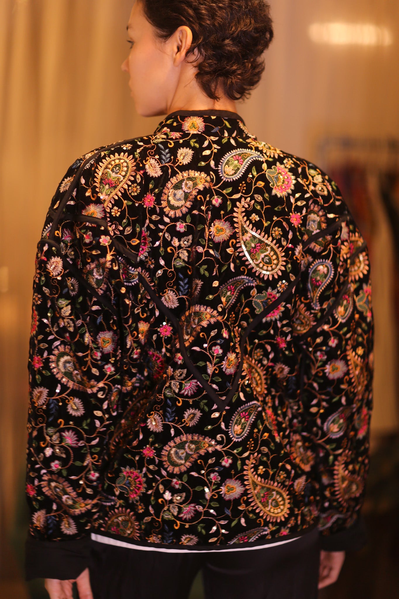 EMBROIDERED VELVET JACKET HYO