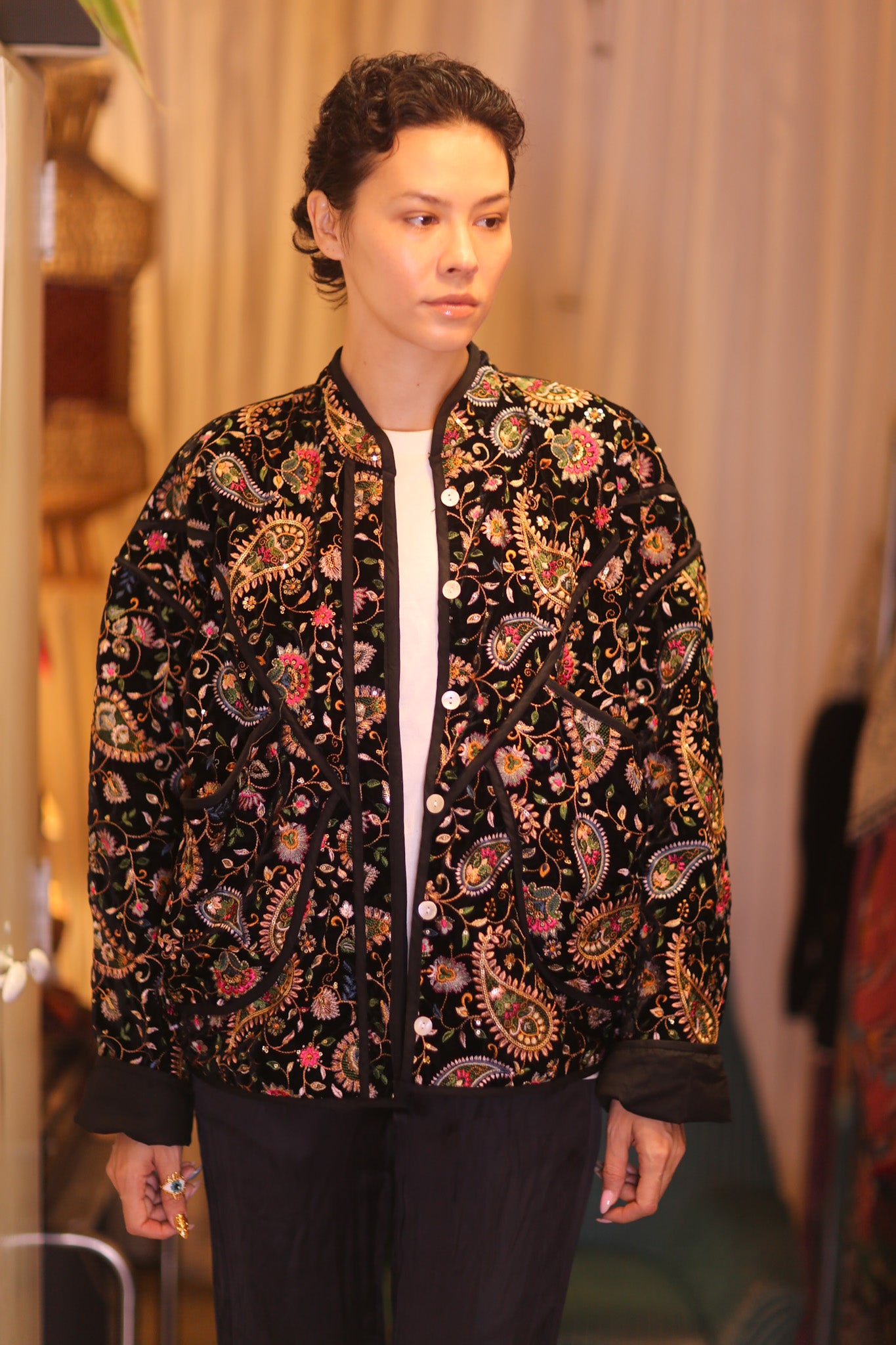EMBROIDERED VELVET JACKET HYO