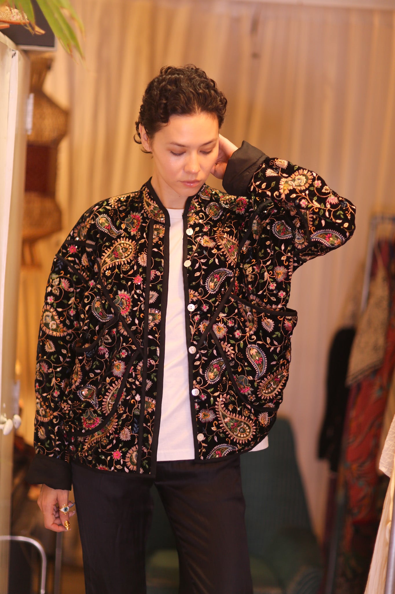 EMBROIDERED VELVET JACKET HYO