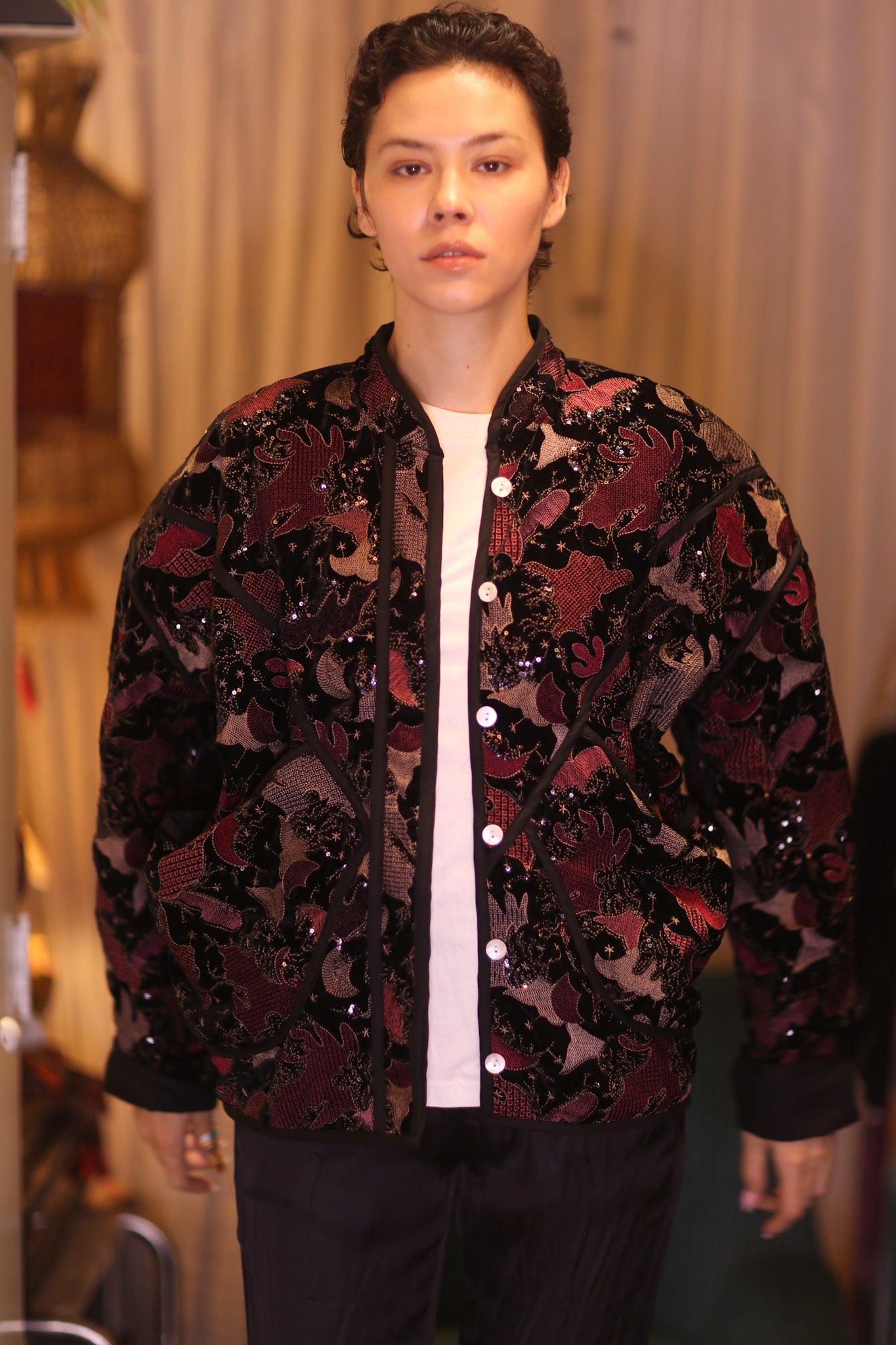 EMBROIDERED VELVET JACKET NYX