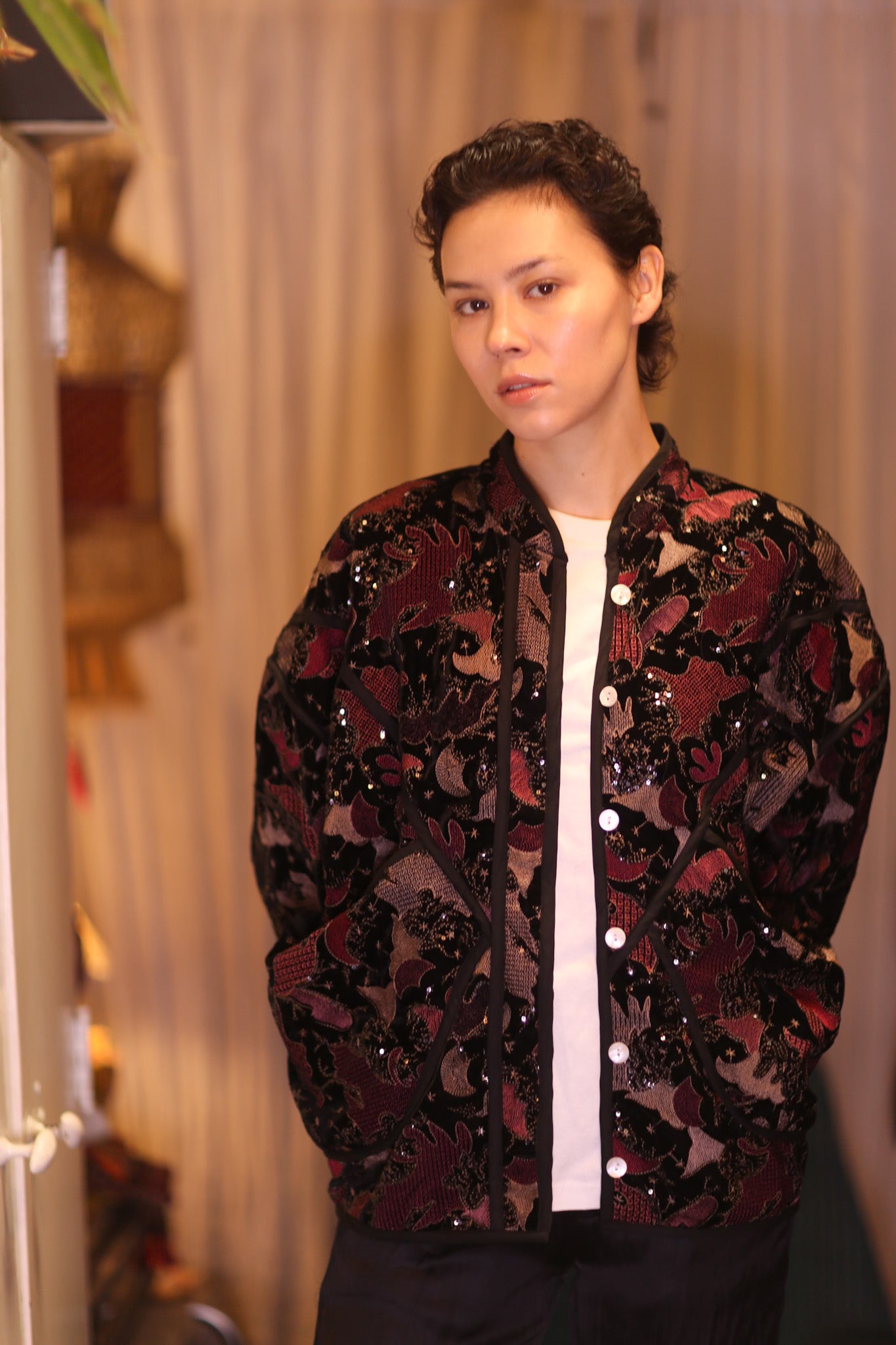 EMBROIDERED VELVET JACKET NYX