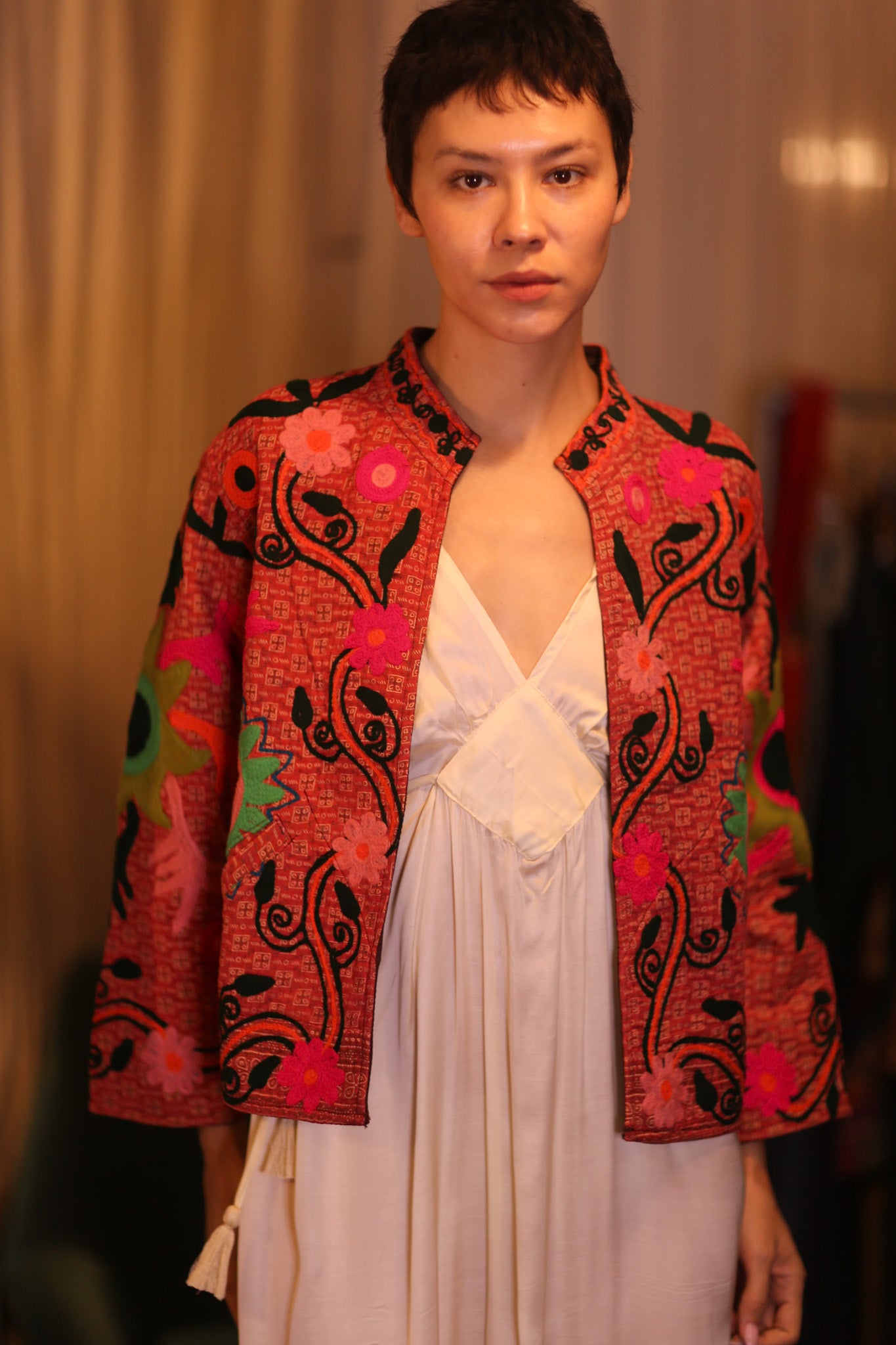 EMBROIDERED KANTHA SHORT COAT INGRIDI NARKI