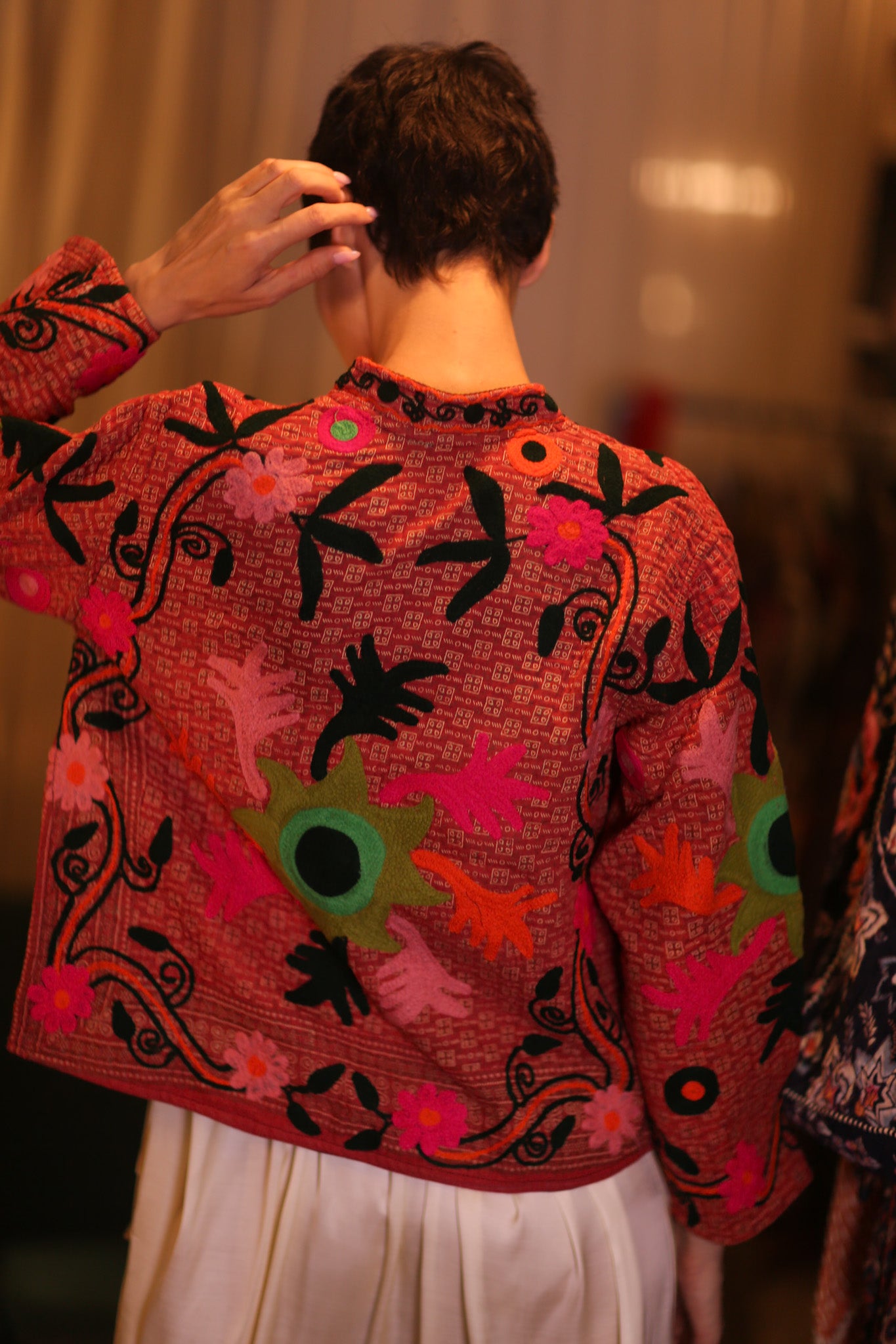 EMBROIDERED KANTHA SHORT COAT INGRIDI NARKI